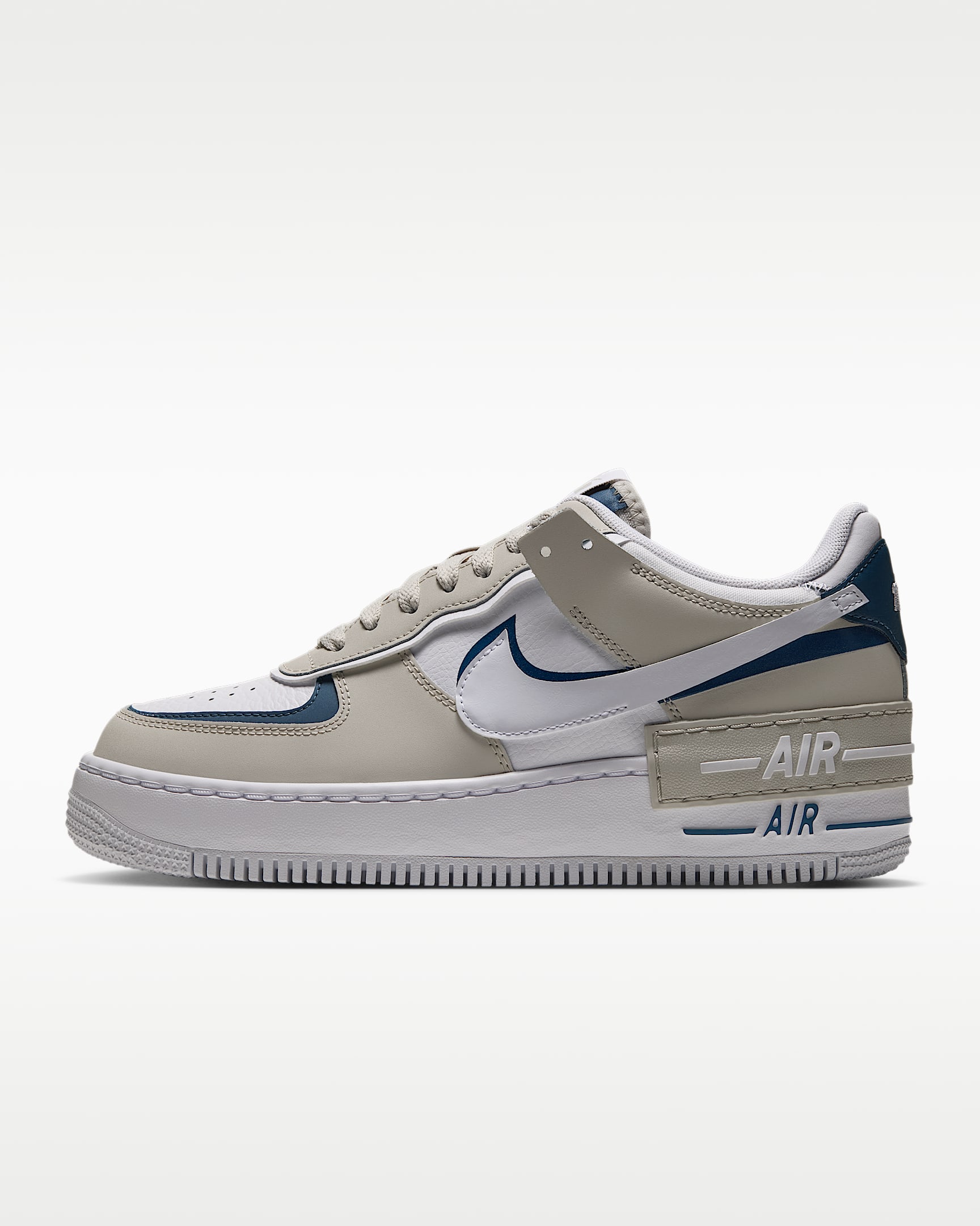 Nike Air Force 1 Shadow 女子空军一号运动鞋 - 浅骨色/新石板蓝/白色/白色