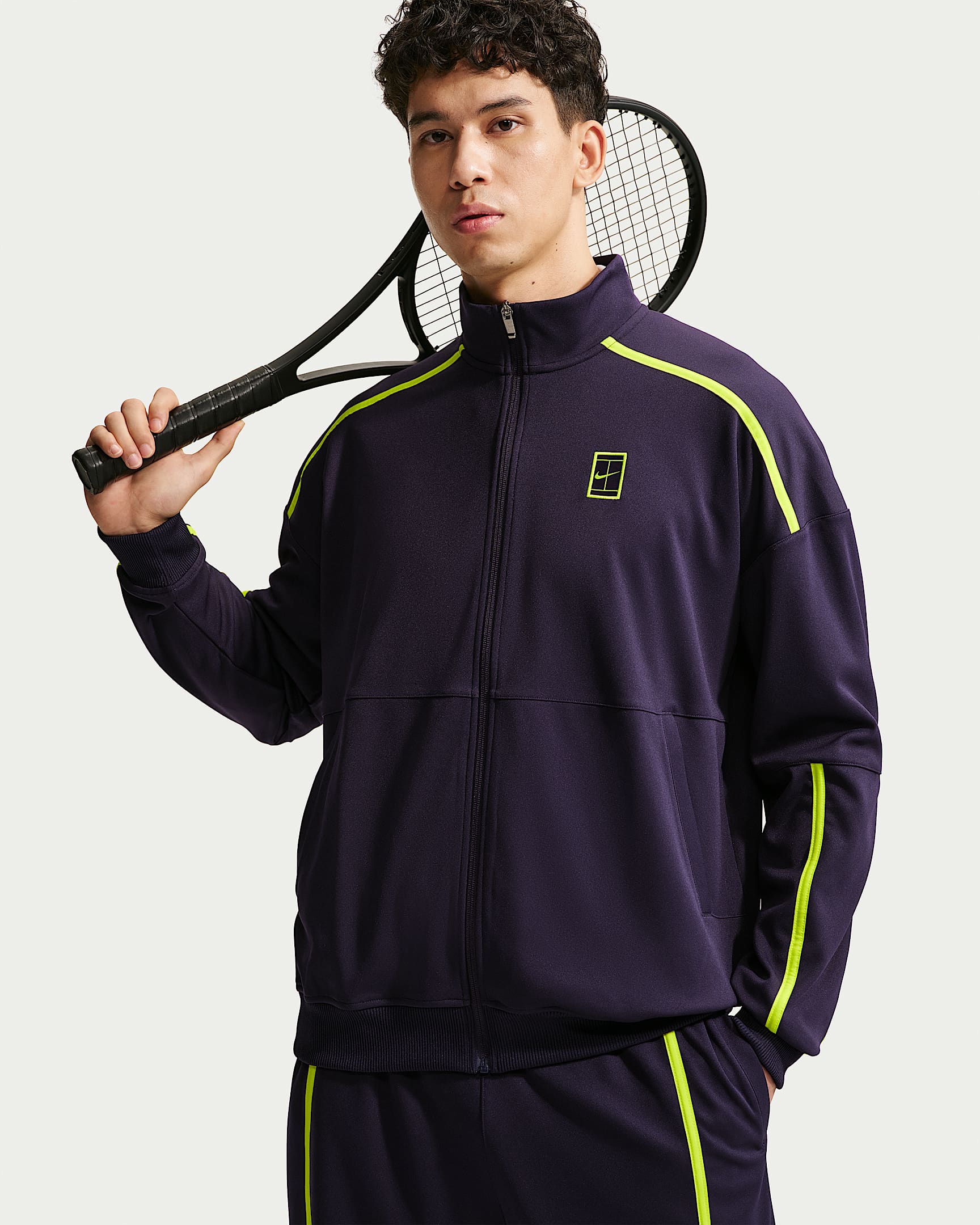 NikeCourt Heritage 男子薄绒网球夹克 - 王朝紫/亮眼柠檬黄