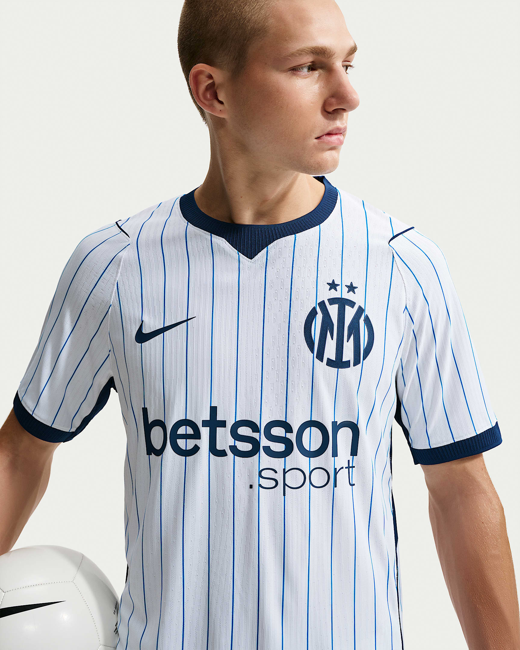 2026/27 赛季国际米兰客场球员版 Nike Aero-FIT 男子短袖足球球衣 - 白色/空间蓝/空间蓝