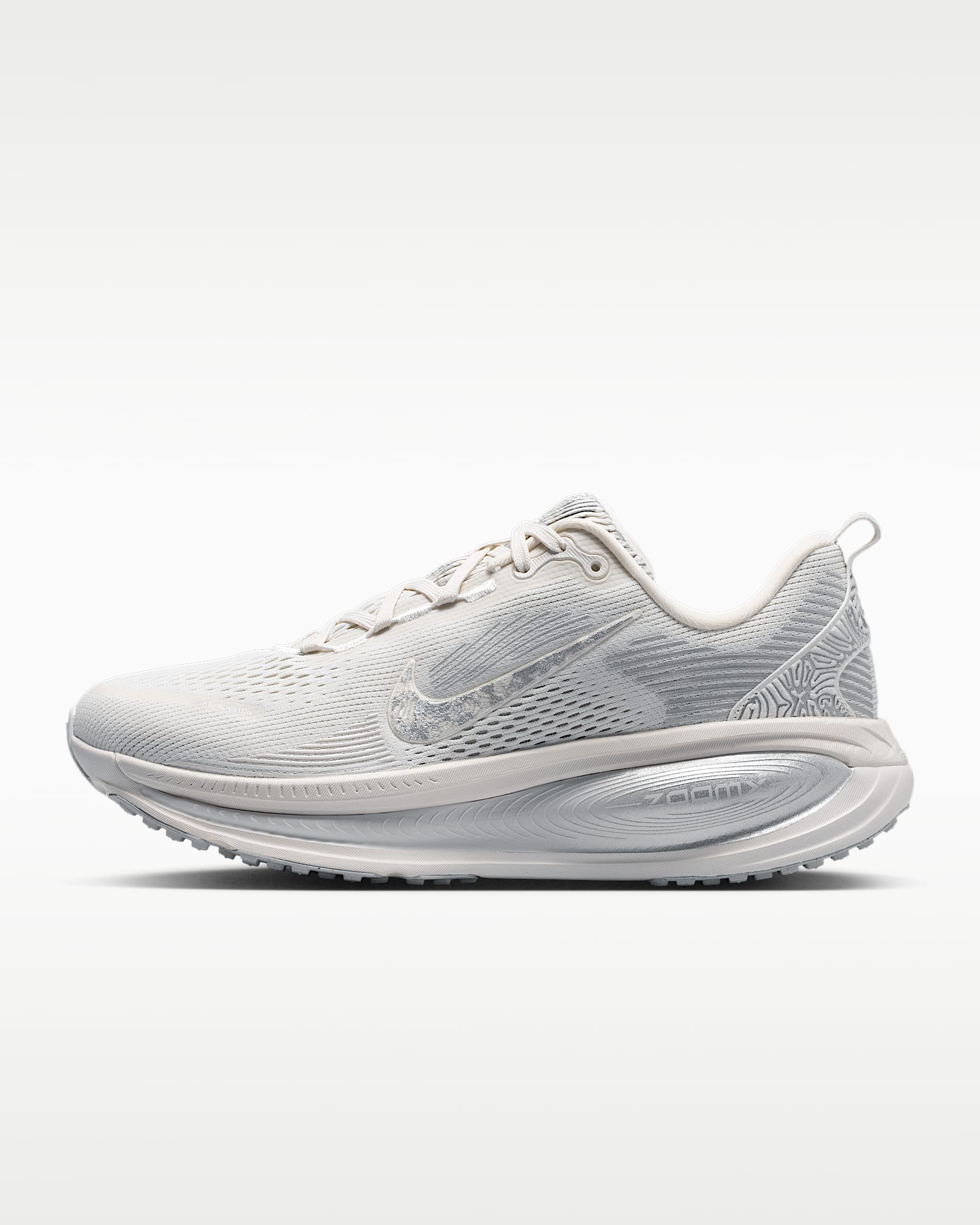 Nike Vomero 18 SE 耐克迈柔女子公路跑步鞋 - 幻影灰白/雾灰/金属银/山峰白