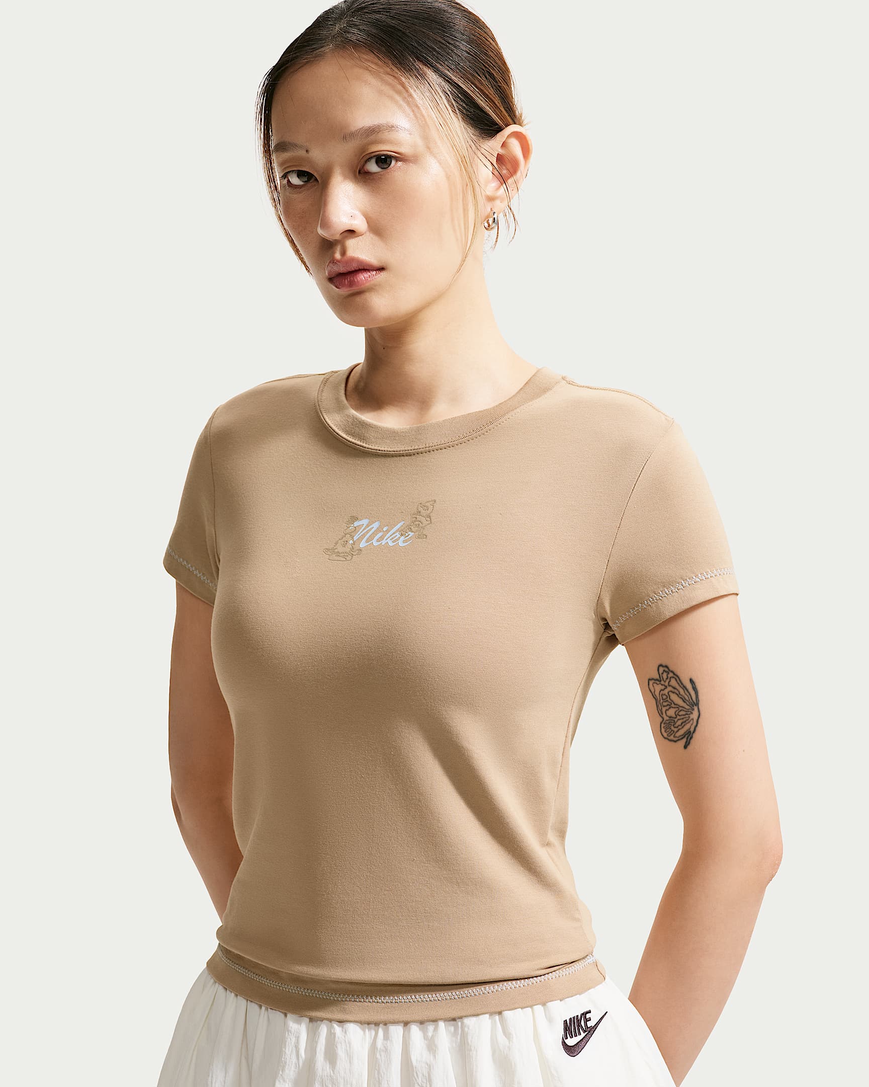 Nike Sportswear Chill Knit 女子短袖T恤 - 英国卡其