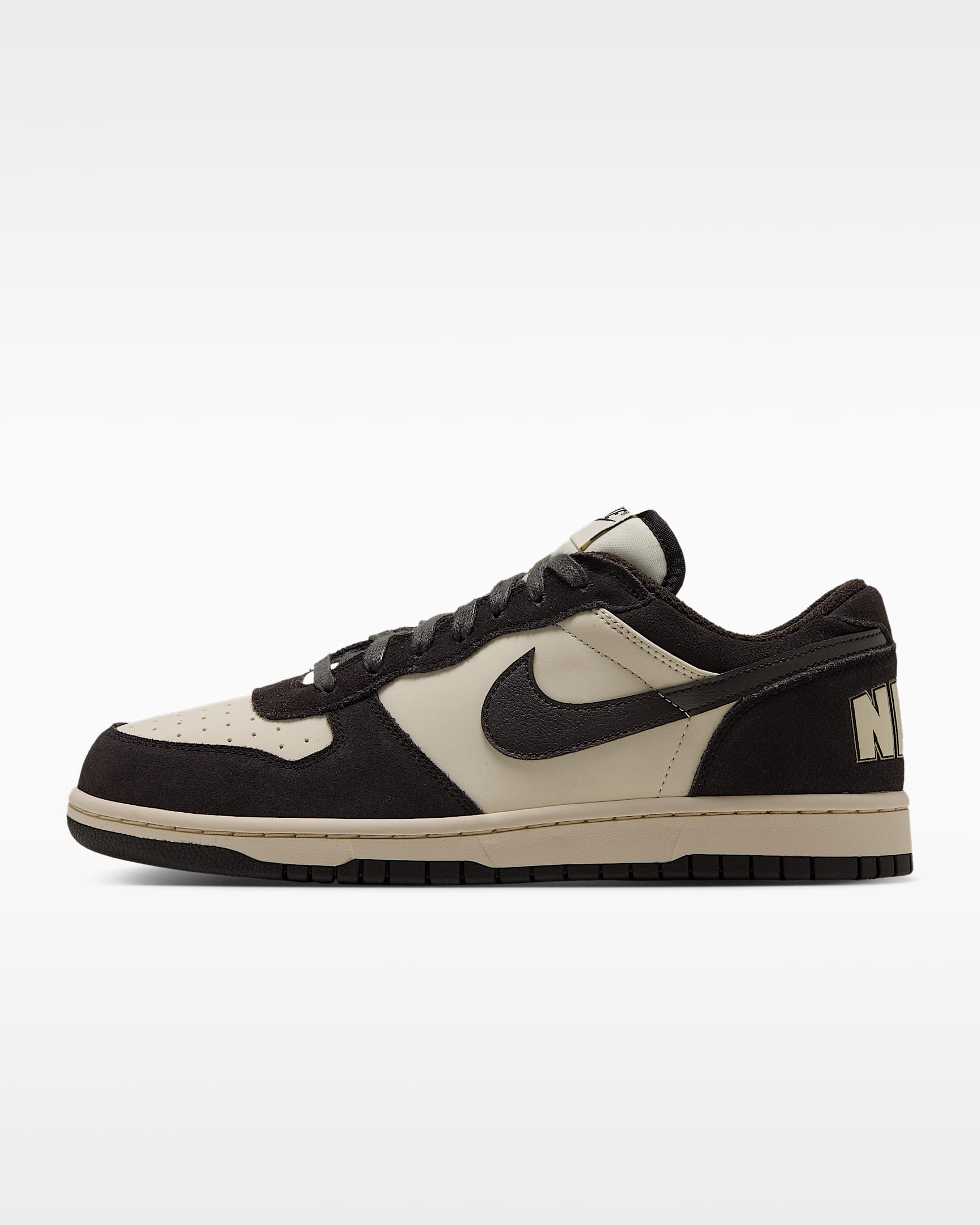 Nike Big Low Luxe 男子运动鞋 - 阴影棕/椰奶色/橡皮黄/阴影棕