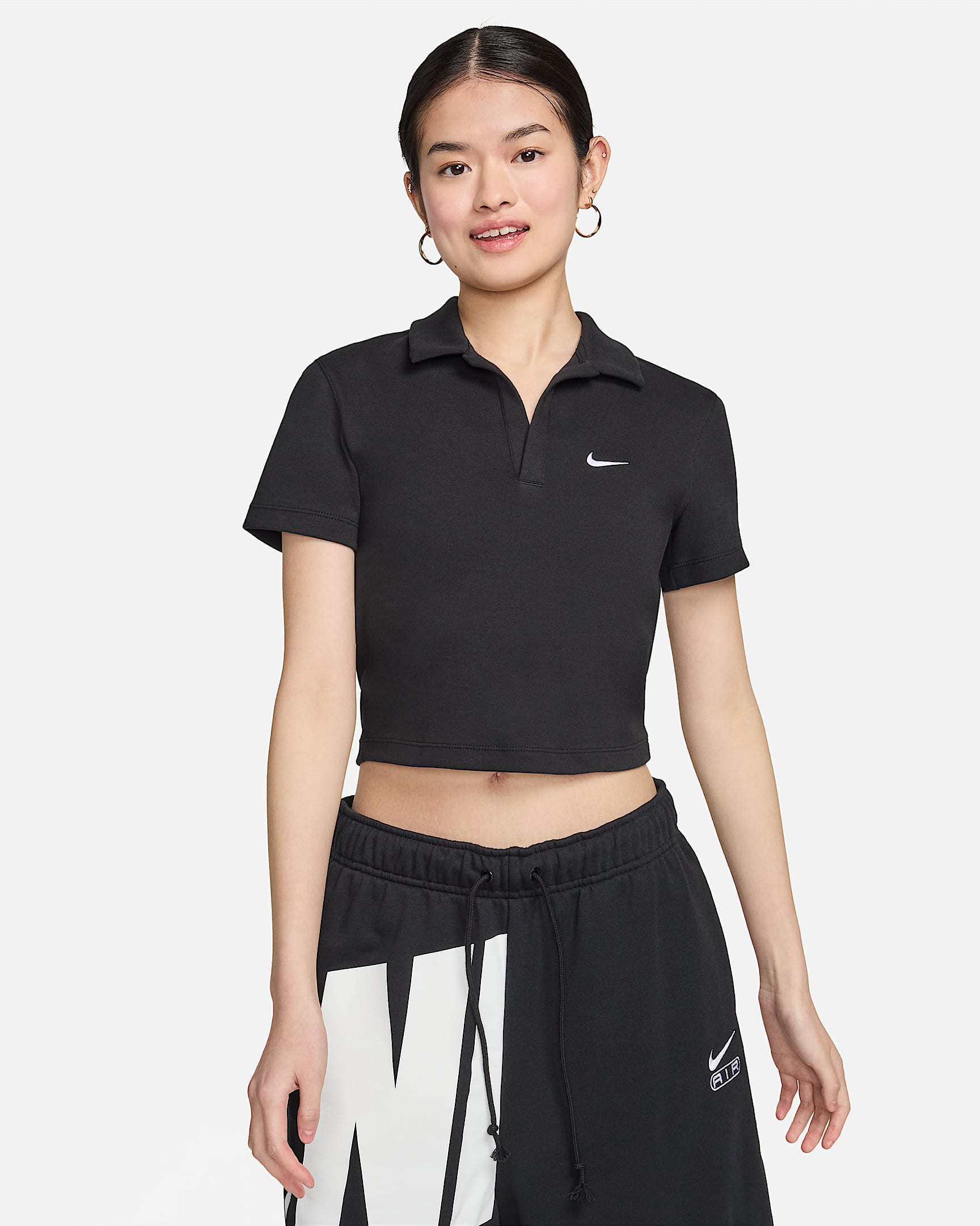 Nike Sportswear Essential 女子短袖翻领上衣 - 黑/白色