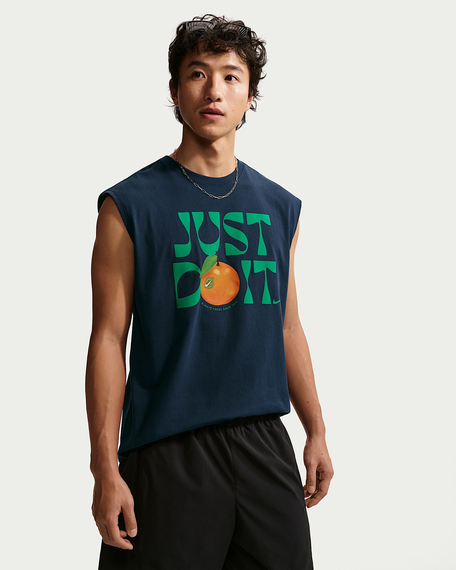 Nike Sportswear 男子无袖T恤 - 黑曜石色