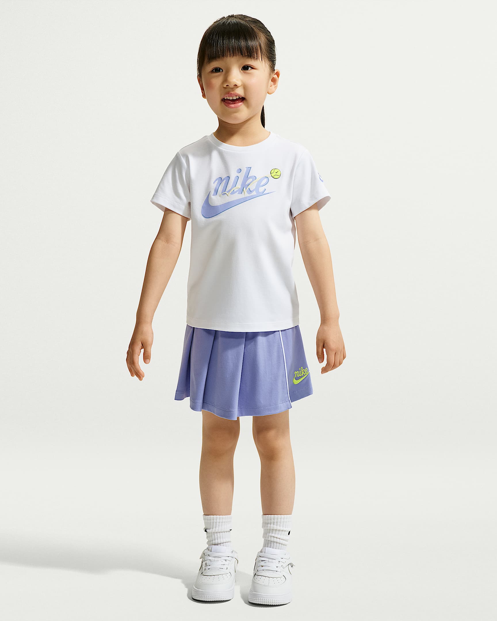 Nike Dri-FIT Courtside Champs 婴童凉感速干短袖T恤和半身裙套装 - 浅蓟紫