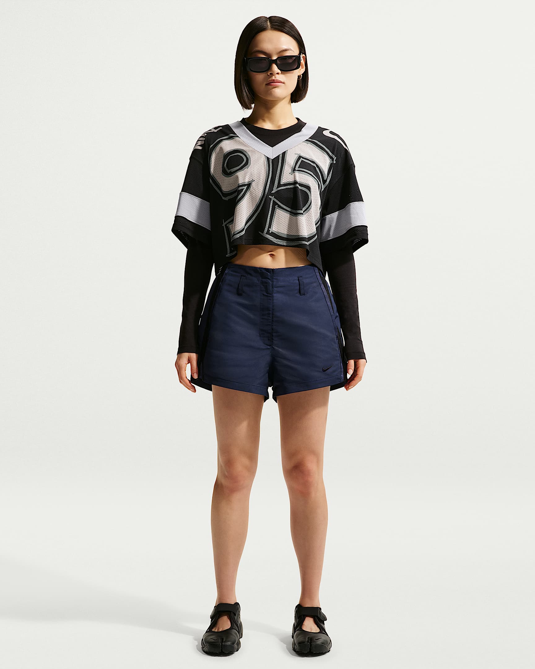 Nike Sportswear 女子高腰短裤 - 深藏青/黑/黑