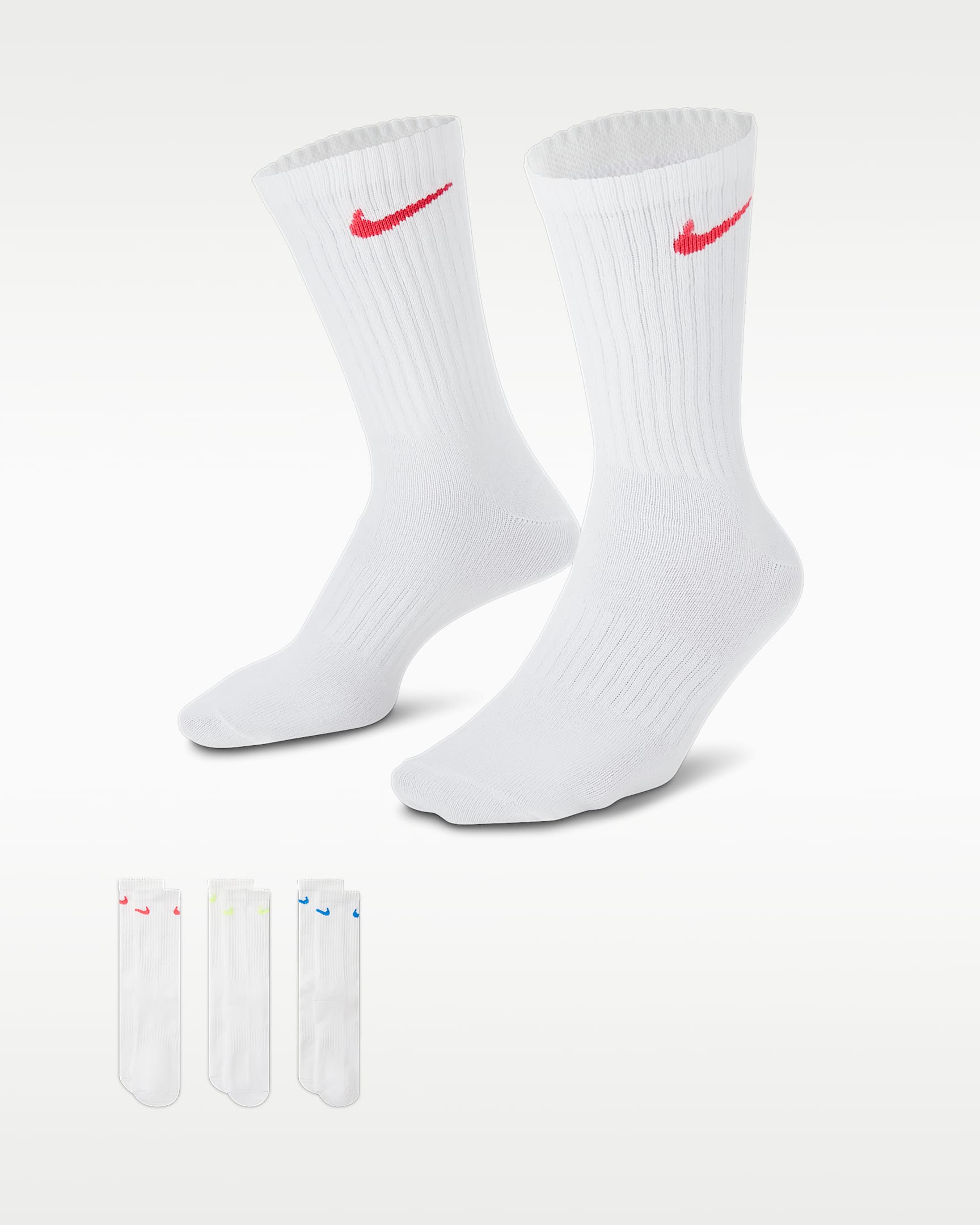 Nike Everyday Lightweight 情人节速干中筒训练袜（3 双） - 多色