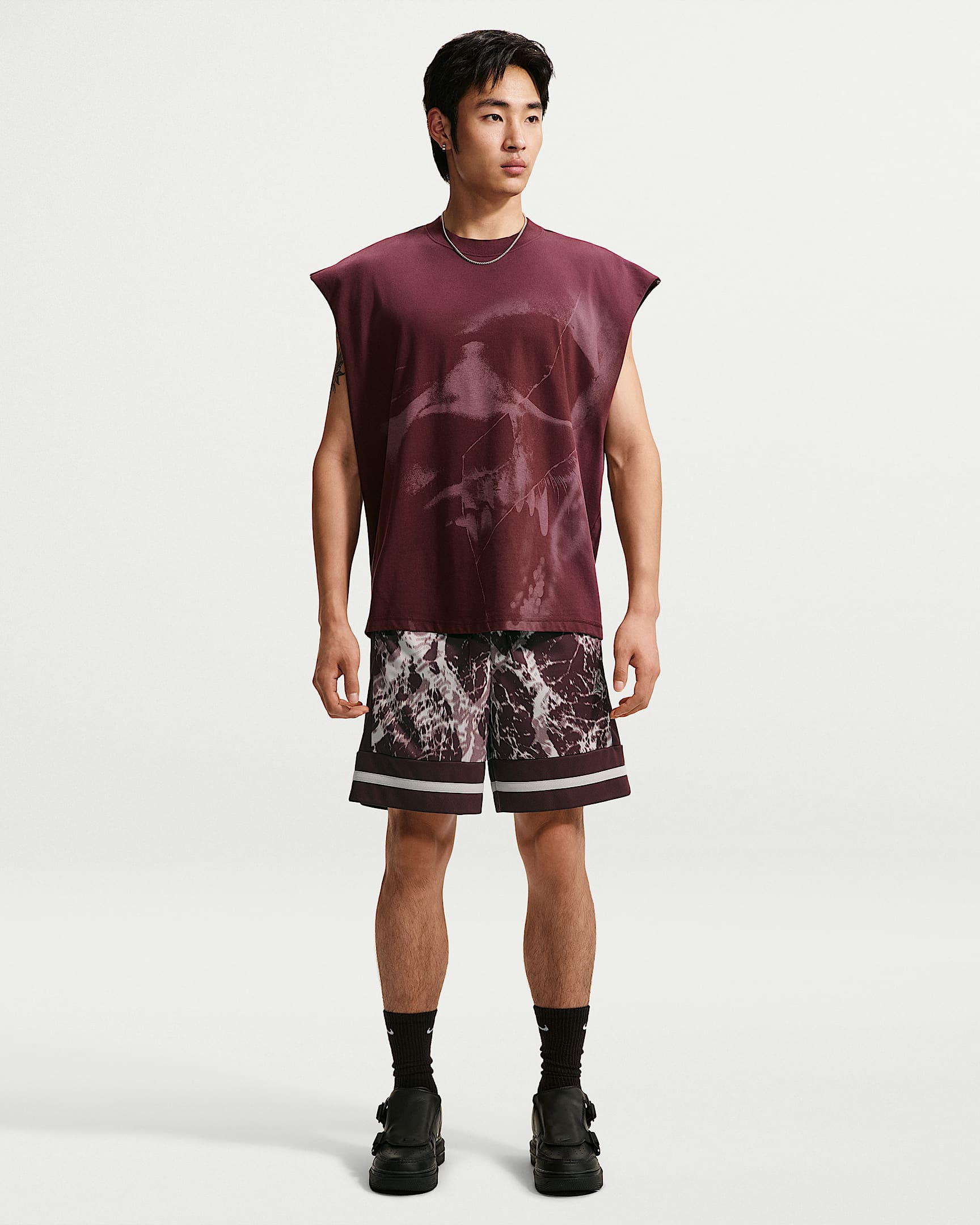Ja Dri-FIT 莫兰特男子速干篮球短裤 - 鲜亮勃艮第酒红/温和冷月光/金属银