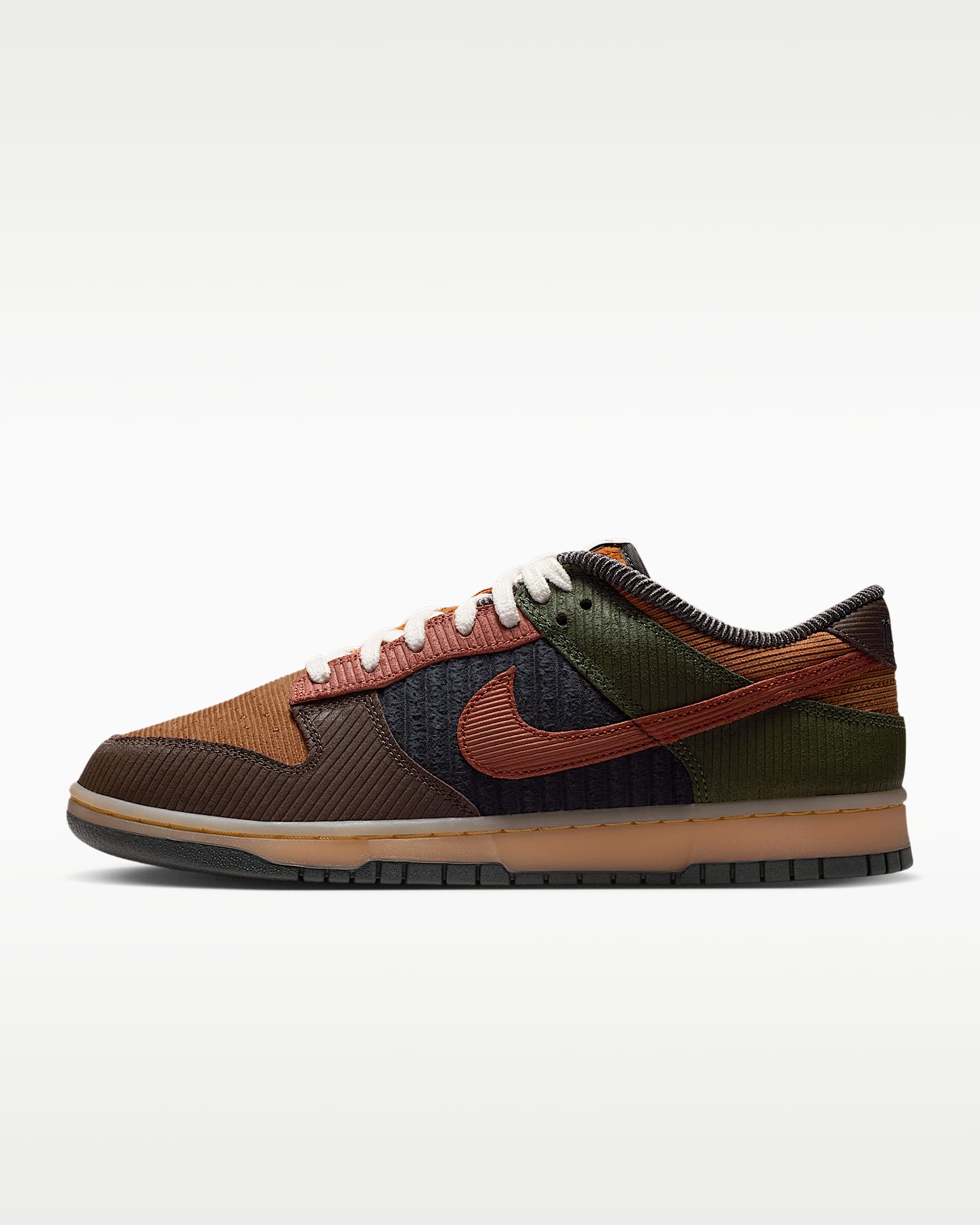 Nike Dunk Low Retro Premium 男子运动鞋 - 浅英国褐/军裤卡其/巴洛克棕/浅黄褐