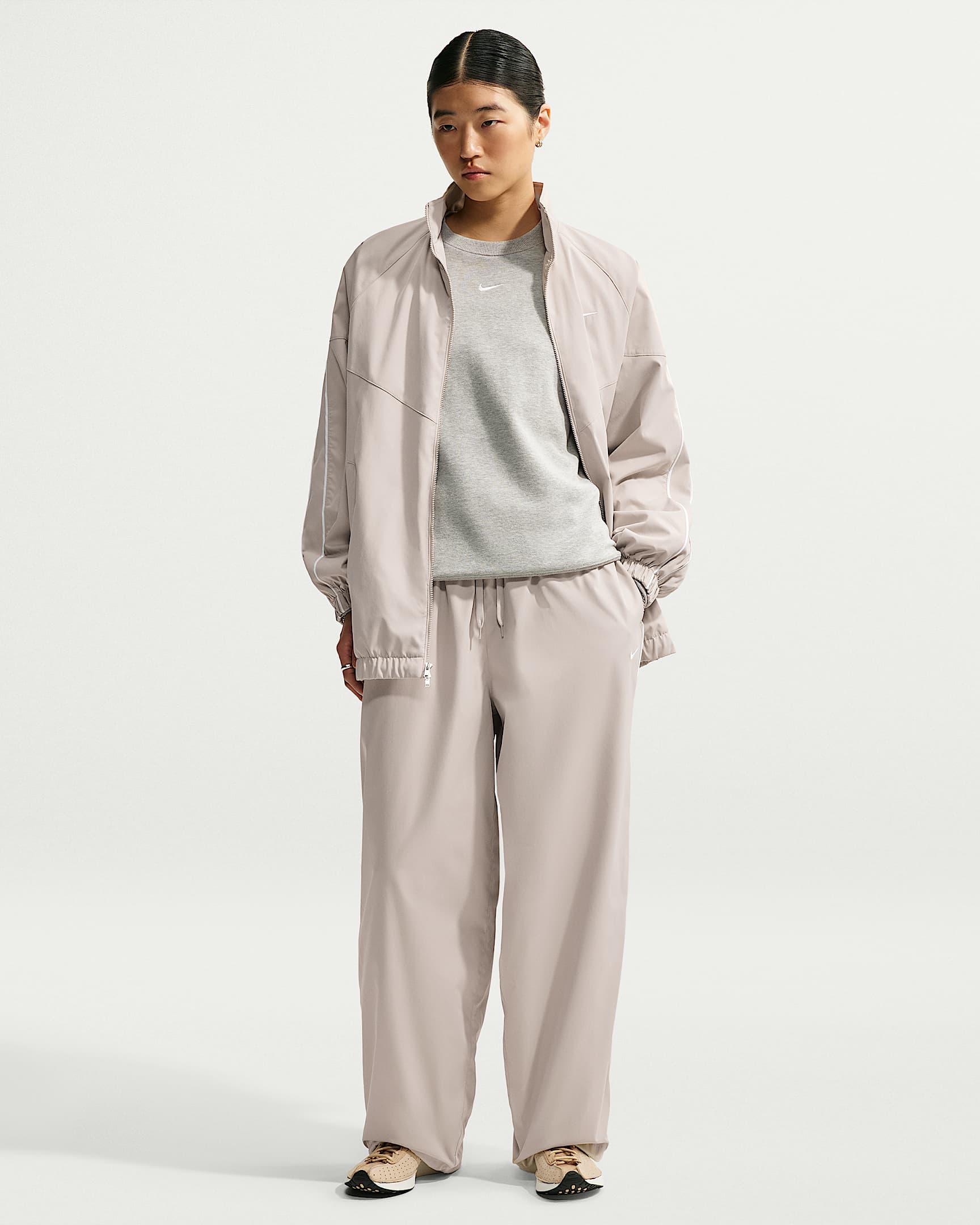 Nike Sportswear 女子宽松高腰运动裤 - 奶白 II/白色/白色