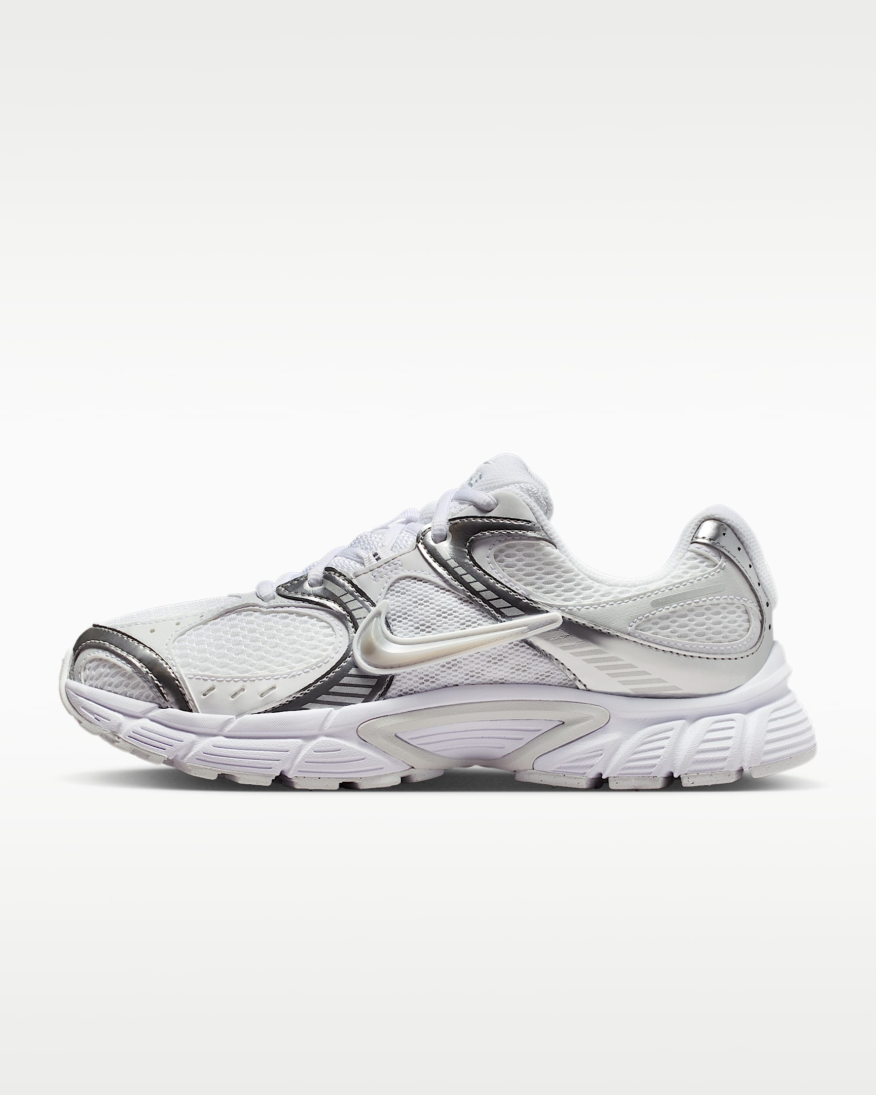 Nike V5 RNR 女子反光装饰运动鞋 - 白色/金属银灰/白金色/金属银