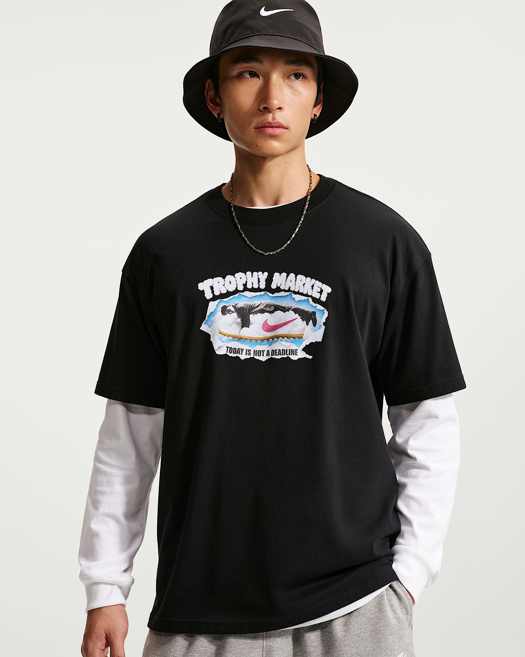 Nike Sportswear 男子短袖T恤 - 黑