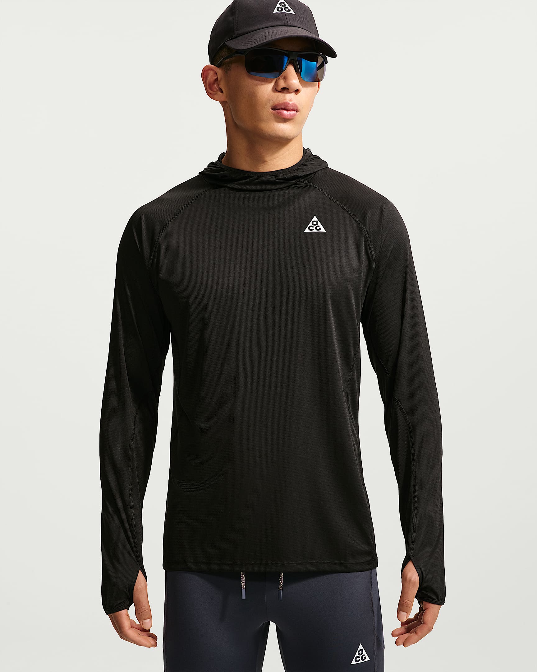 Nike ACG "Solar Chase" Dri-FIT 男子防晒速干连帽越野跑步上衣 - 黑/黑/山峰白