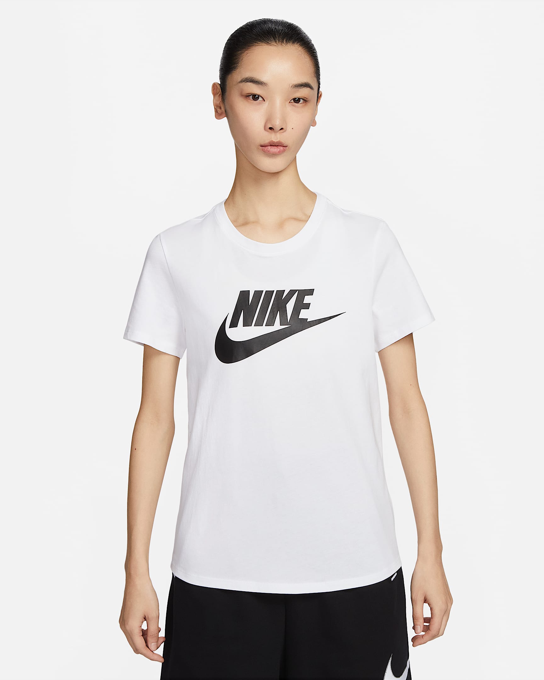 Nike Sportswear Essentials 女子标志T恤 - 白色/黑