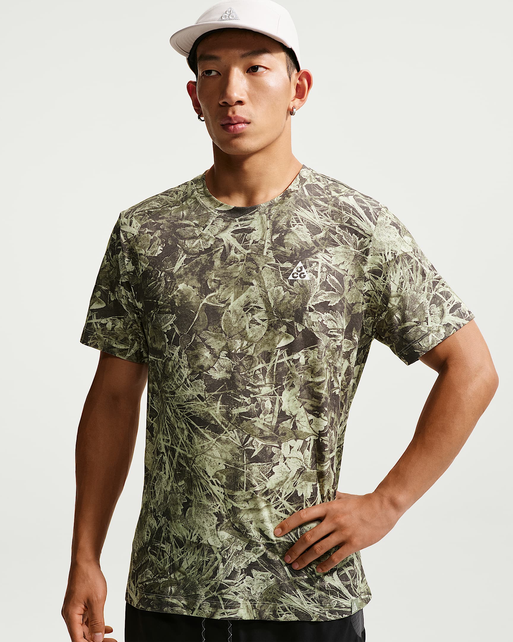 ACG "Chamo Camo" Dri-FIT 男子速干越野跑步短袖T恤 - 帆白
