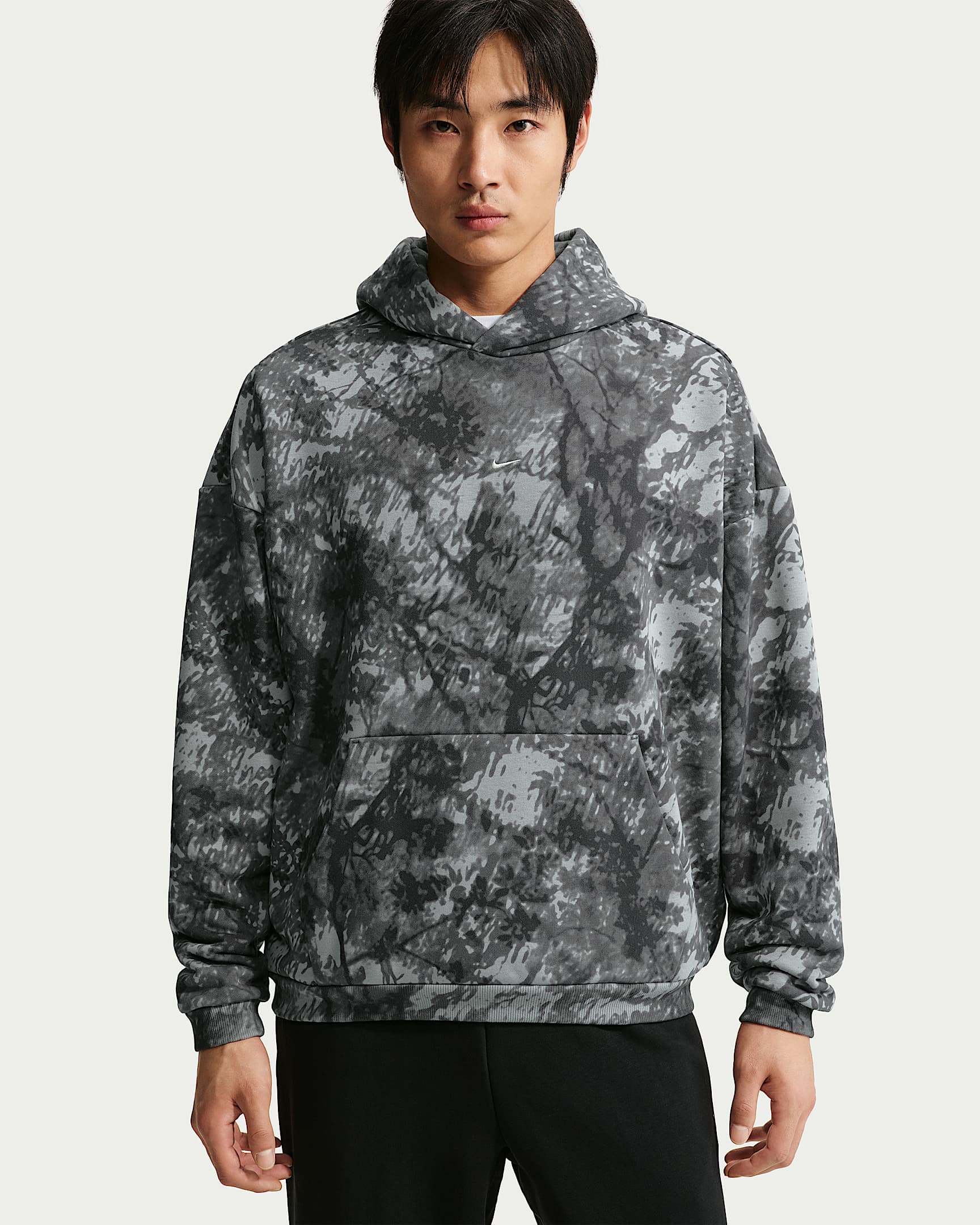 Nike Standard Issue Therma-FIT 耐克篮球小标系男子加绒套头篮球连帽衫 - 铁灰/淡象牙白