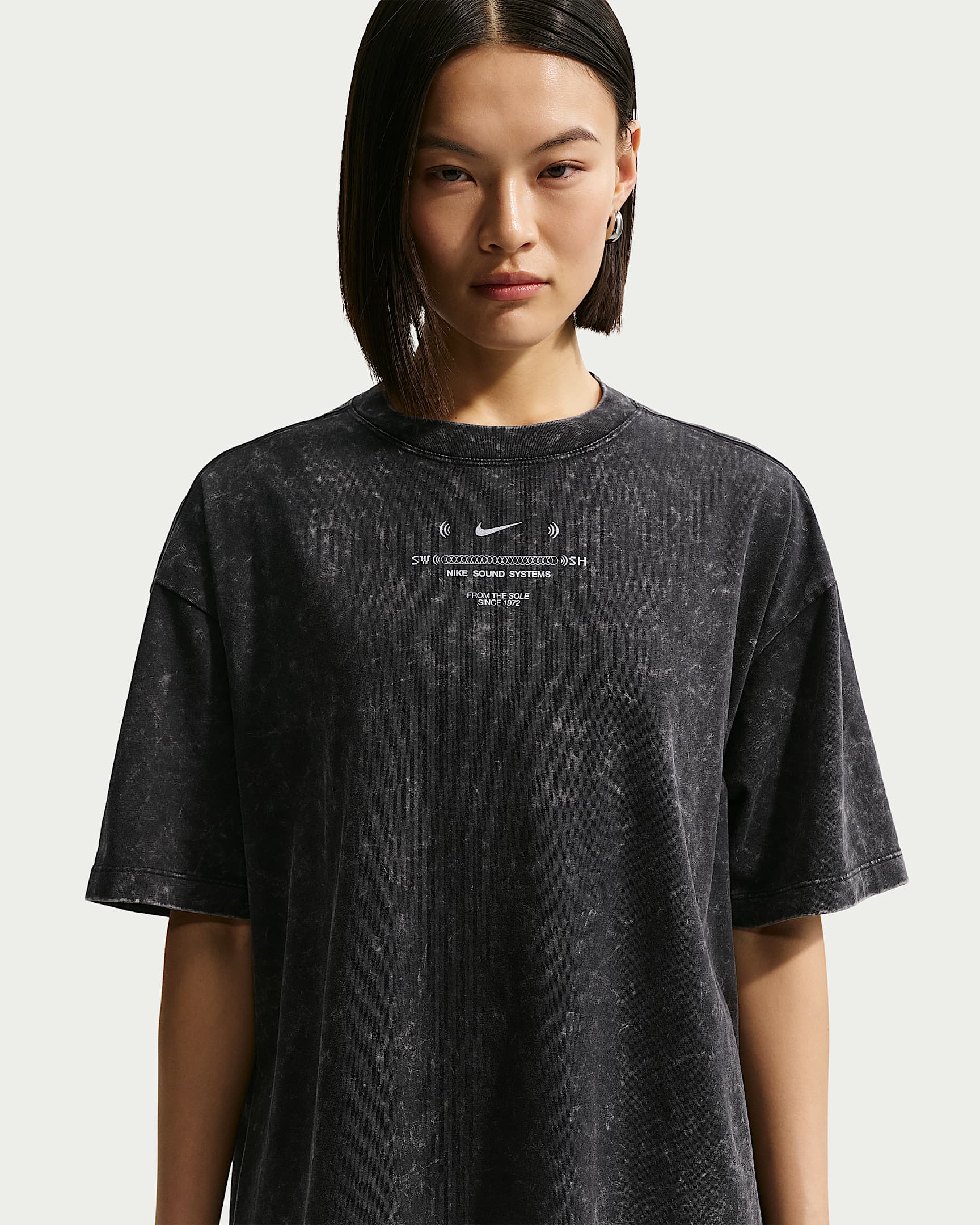 Nike Sportswear Classic 女子 Oversize 风T恤 - 黑