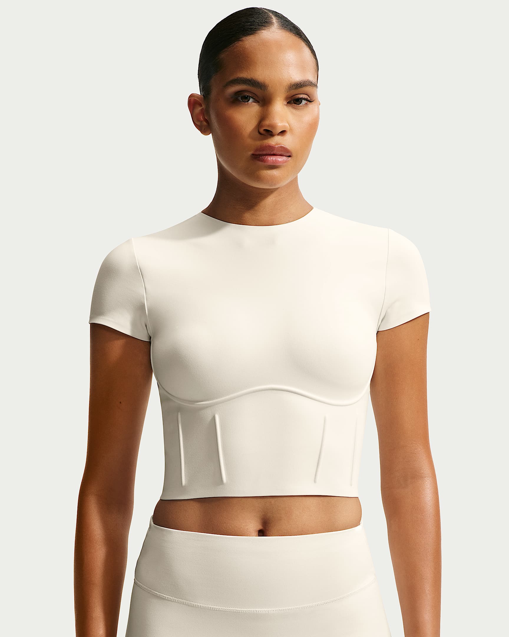 NikeSKIMS Matte 女子速干塑形短款短袖上衣 - NSKM Actv Ivory/NSKM Actv Ivory