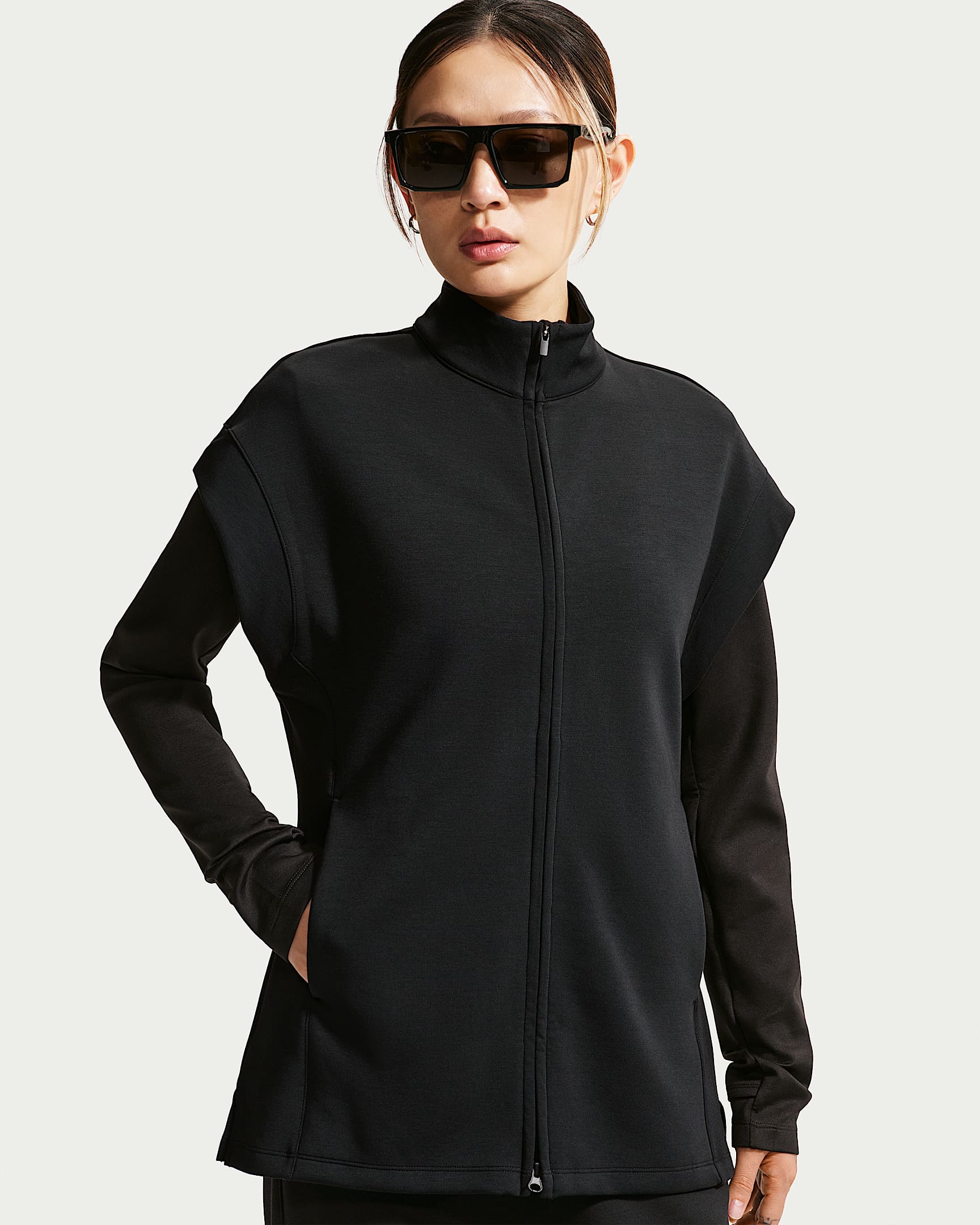 Nike 24.7 ImpossiblySoft Dri-FIT 超感柔软女子速干全长拉链开襟加长上衣 - 黑/暗烟灰