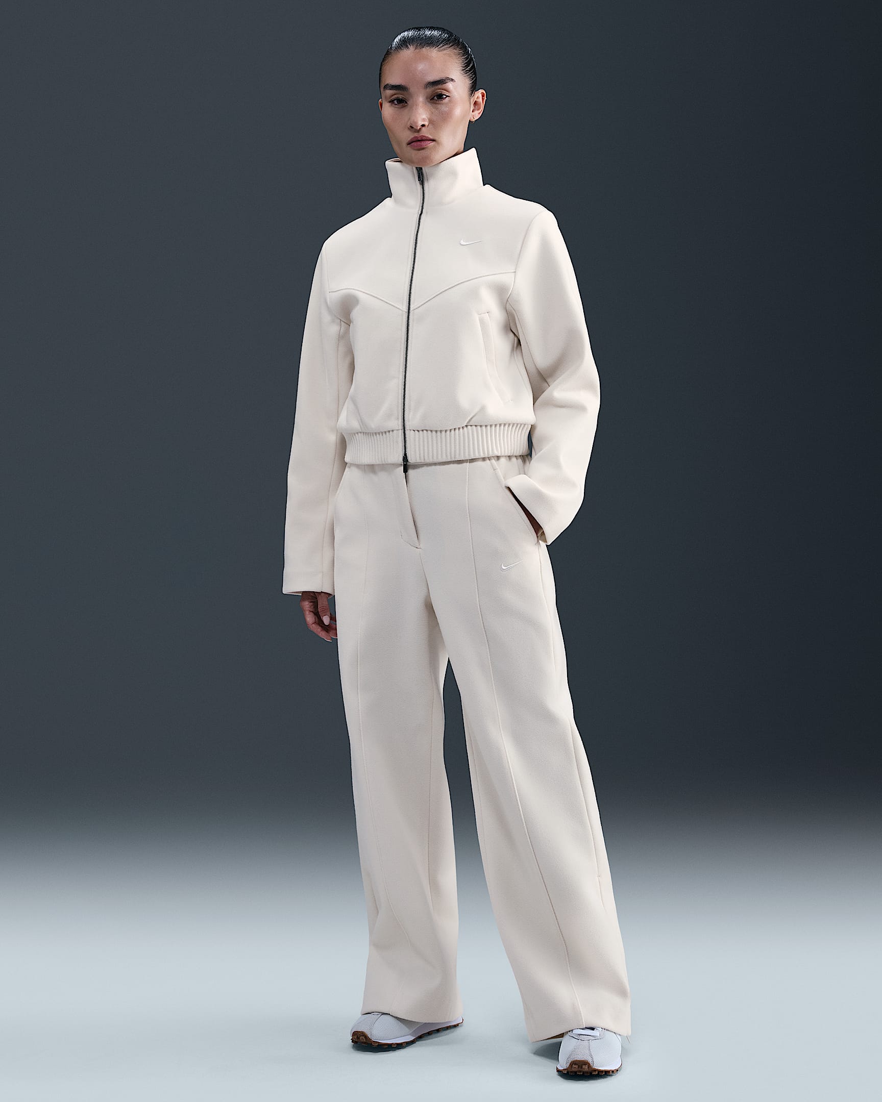 Nike Sportswear 女子加绒精裁长裤 - 淡象牙白/帆白