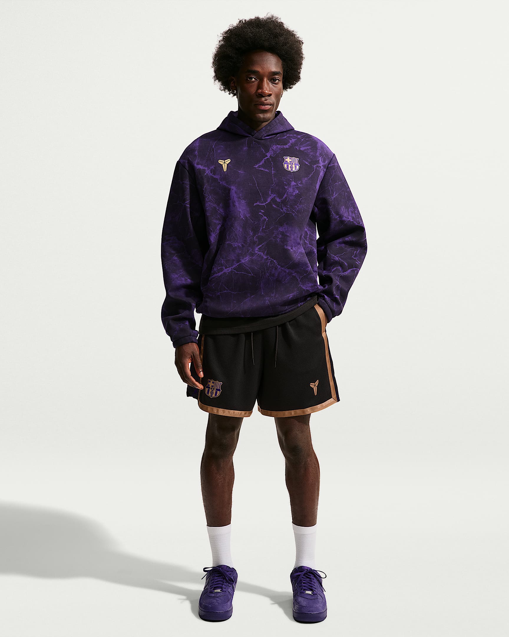 巴萨(巴塞罗那足球俱乐部)Away Kobe Dri-FIT 科比男子速干足球短裤 - 黑/元素金/金属色