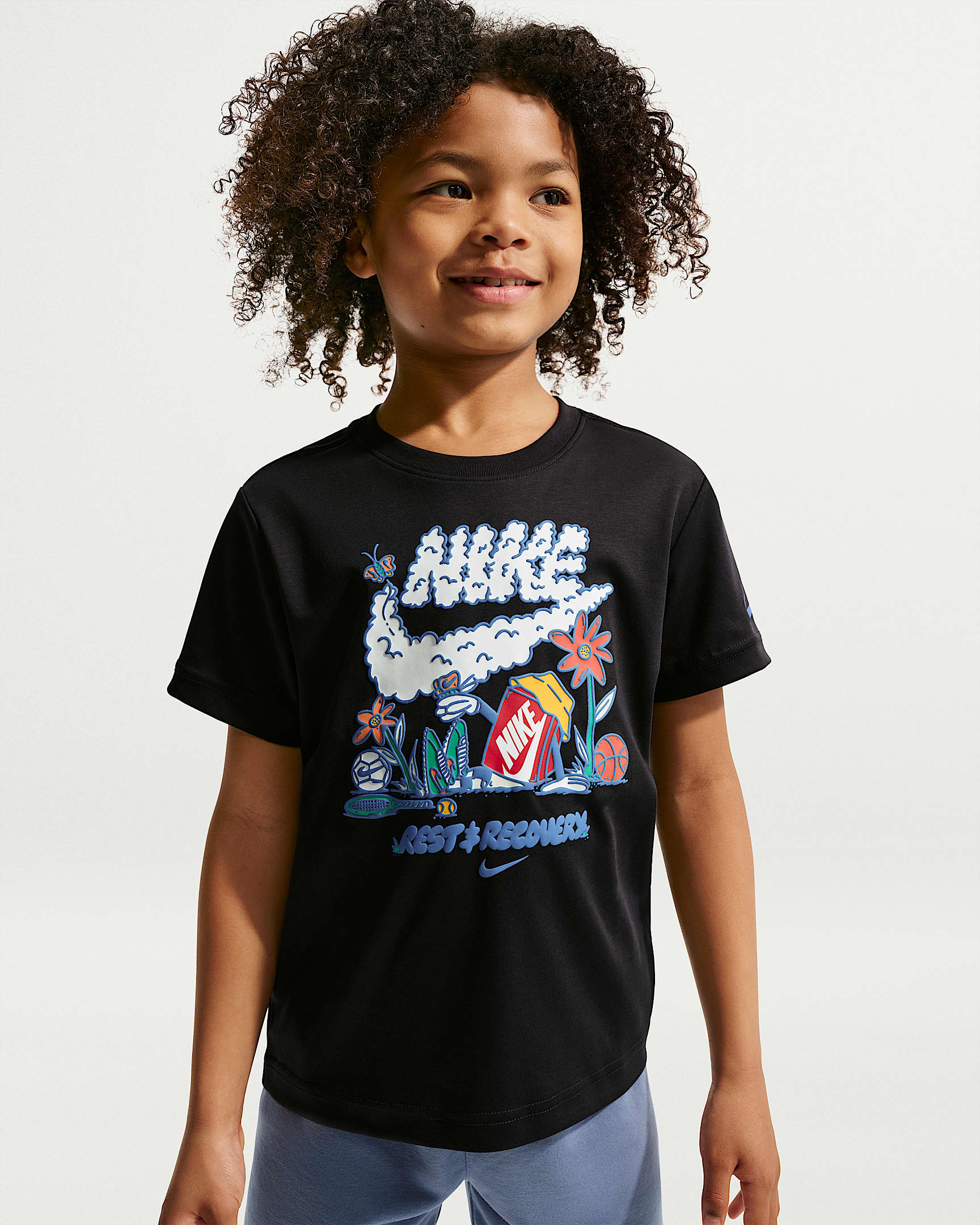 Nike Cloudy 幼童印花T恤 - 黑