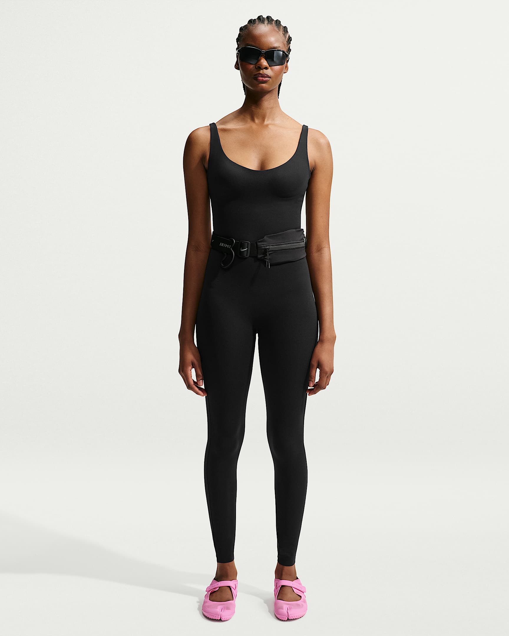 NikeSKIMS Studio Stretch 女子速干连体衣 - NSKM Obsidian/NSKM Obsidian
