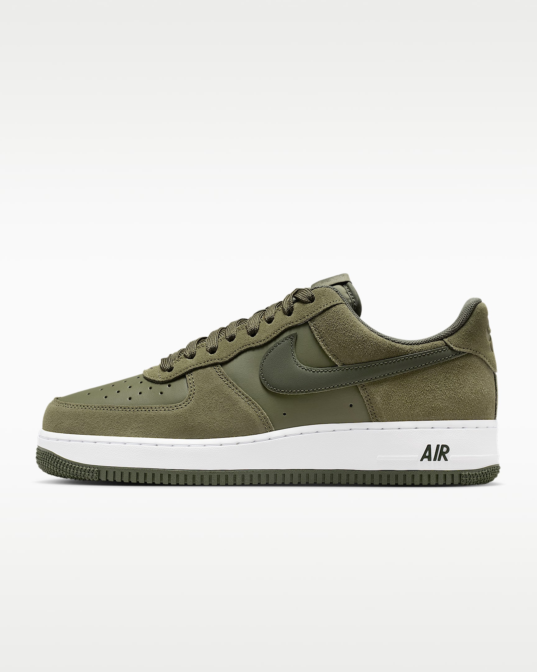 Nike Air Force 1 '07 LV8 男子空军一号运动鞋 - 中橄榄绿/白色/军裤卡其