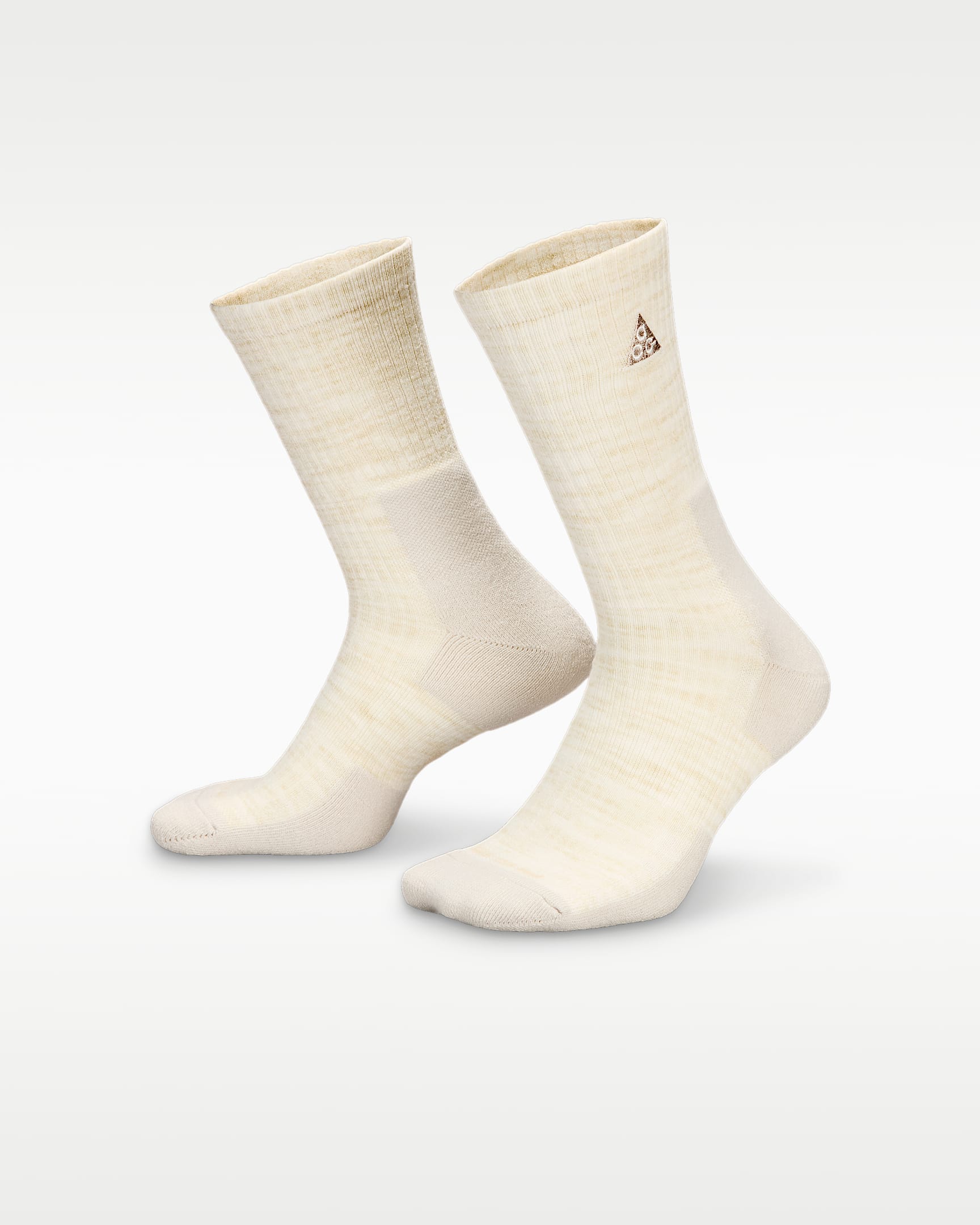 Nike ACG Everyday 舒适中筒运动袜（1 双） - 帆白/海玻璃色/浅卡其/帆白