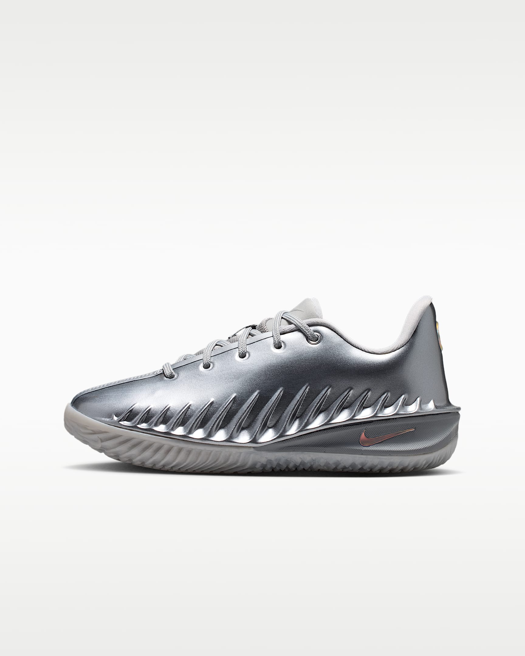 Nike G.T. Cut 4 大童篮球鞋 - 金属银/铁灰