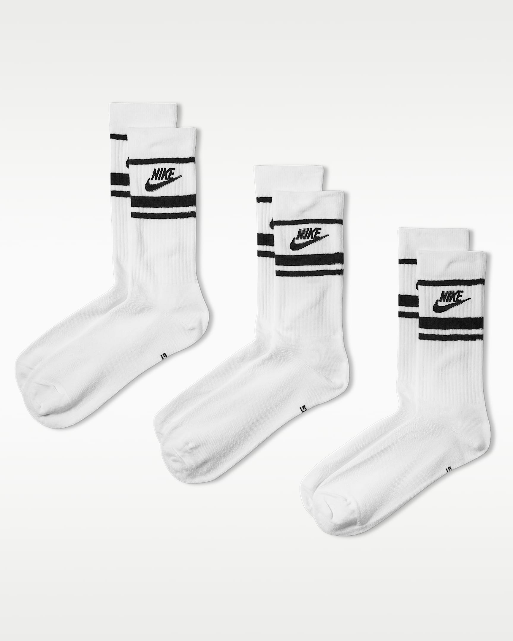 Nike Sportswear Dri-FIT Everyday Essential 速干中筒运动袜(3 双) - 白色/黑/黑