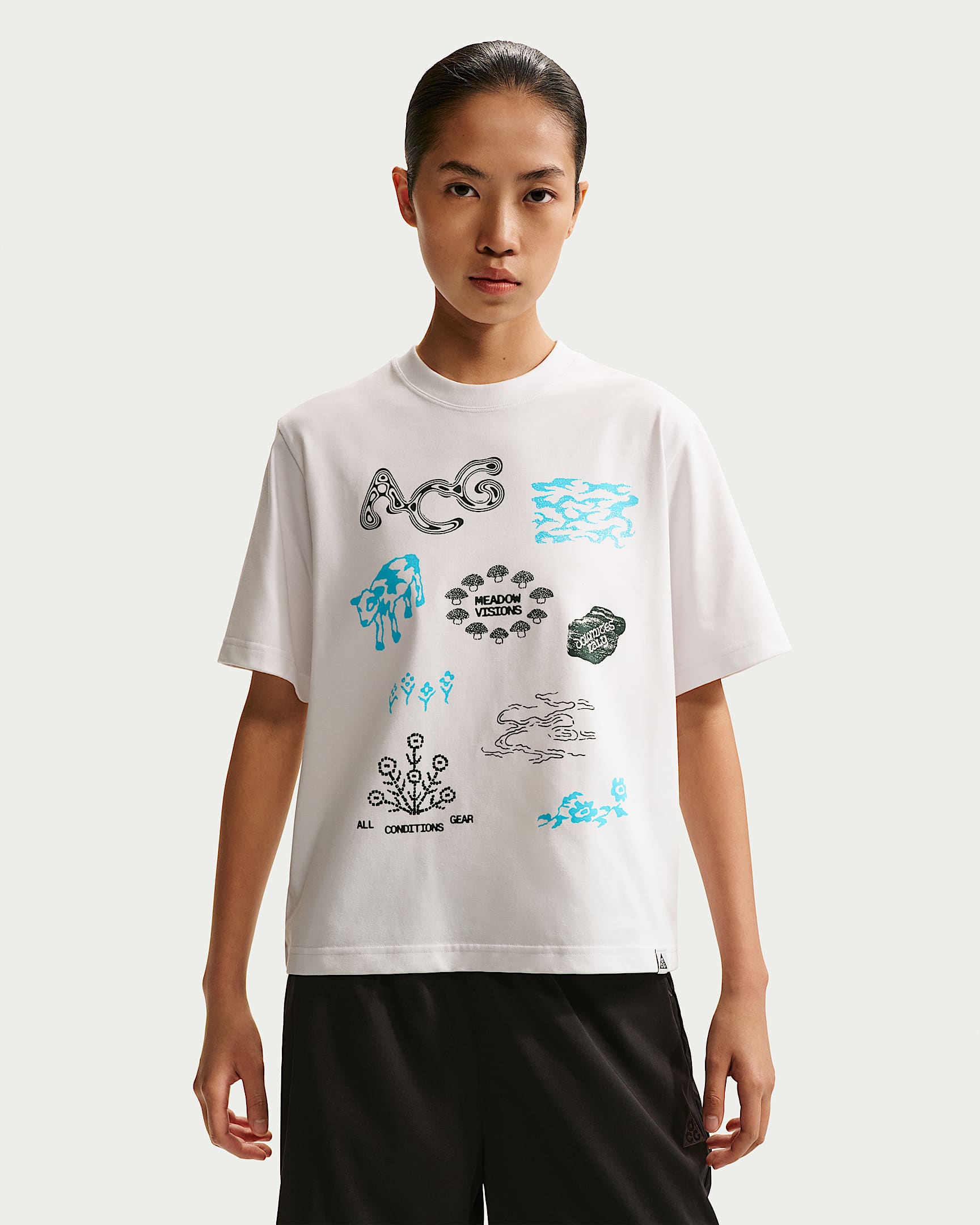 Nike ACG Dri-FIT 女子速干T恤 - 山峰白