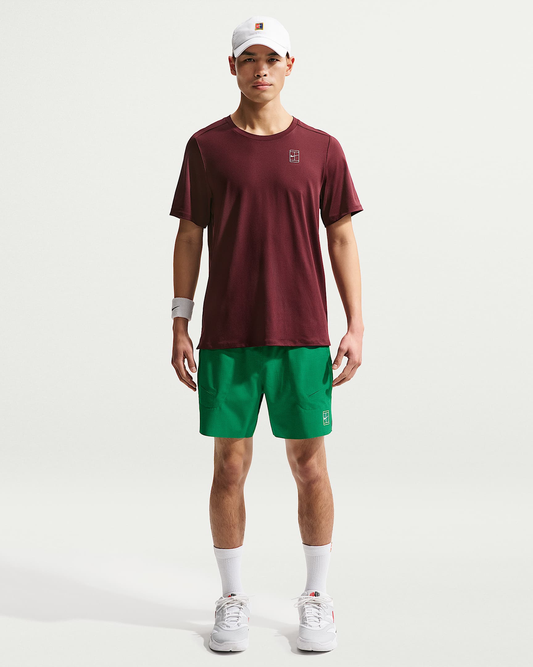NikeCourt Advantage Dri-FIT 男子速干运动短裤 - 孔雀绿/白色