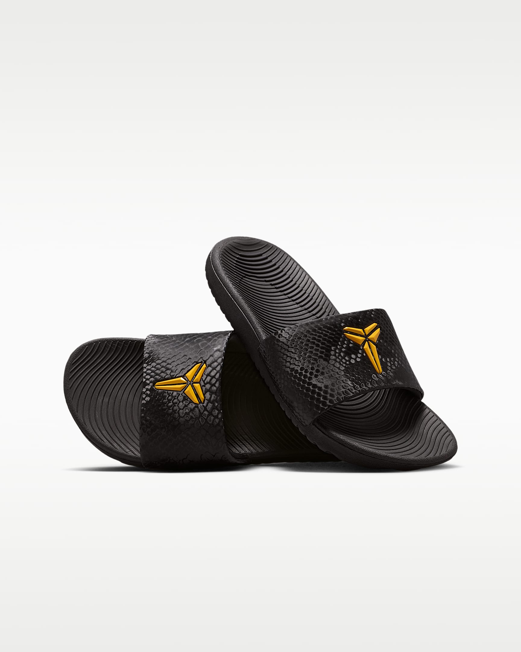 Kobe Kawa 科比大童拖鞋 - 黑/大学金