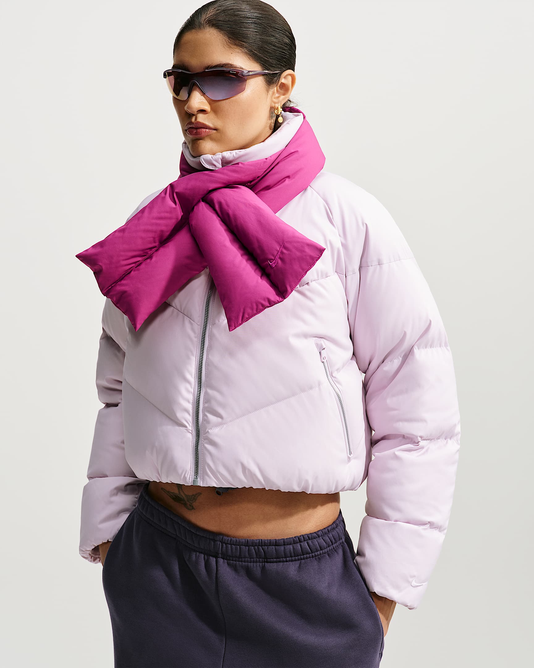 Nike Sportswear Windpuffer Storm-FIT 女子防风拒水宽松羽绒夹克 - 浅紫丁香色/正浆果红/浅紫丁香色