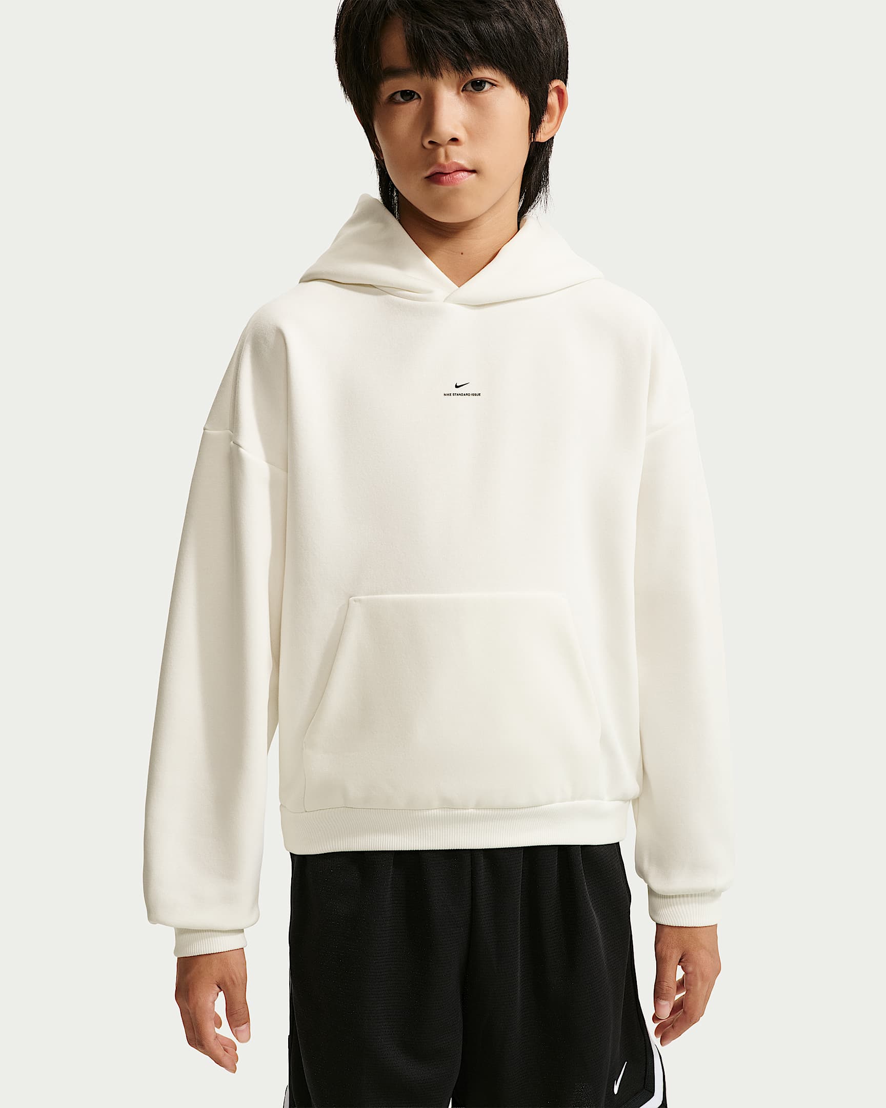 Nike Standard Issue Therma-FIT 耐克篮球小标系列大童加绒连帽衫 - 帆白/黑