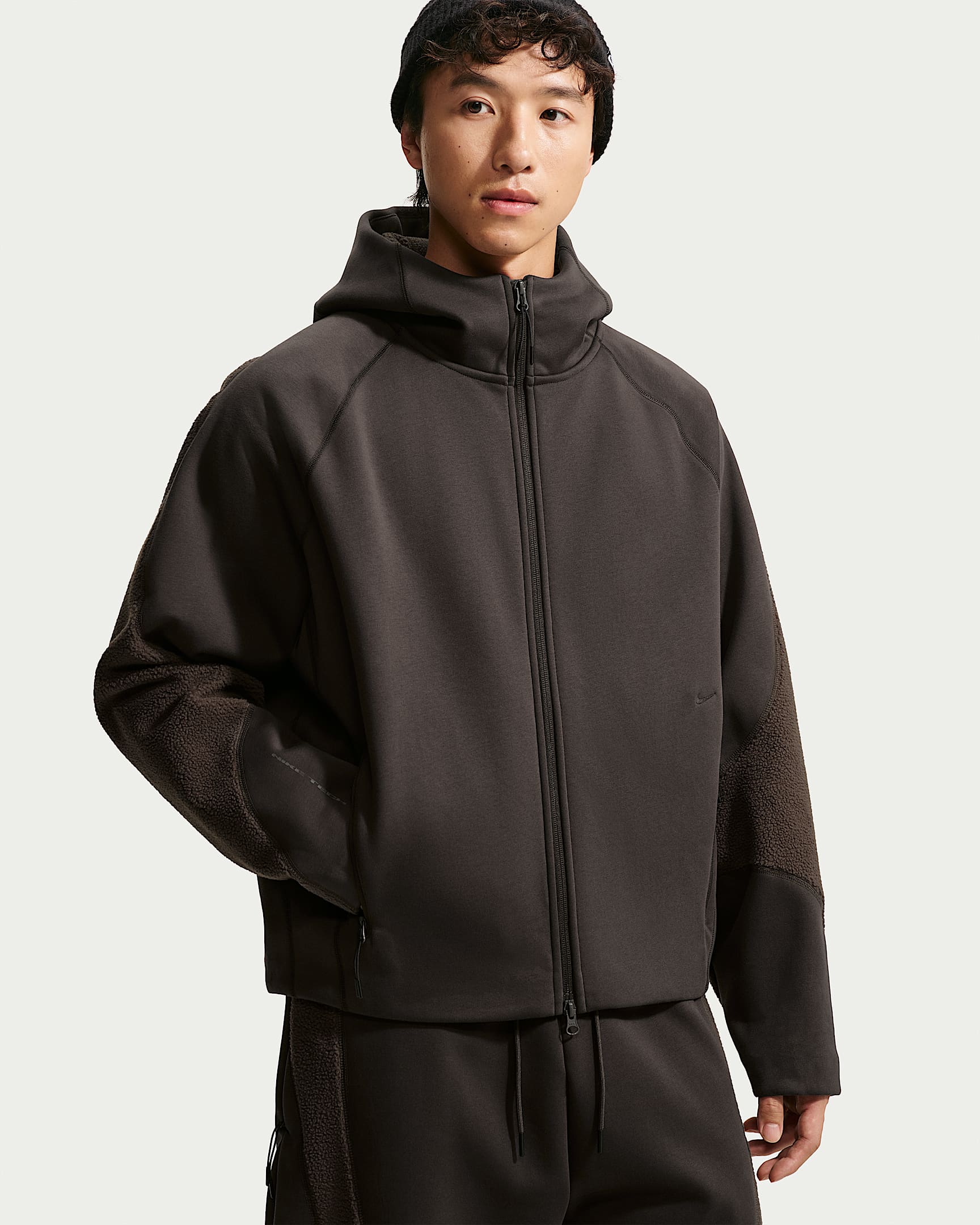 Nike Tech Boreas Therma-FIT 男子加绒全长拉链开襟连帽衫 - 丝绒棕/巴洛克棕/黑
