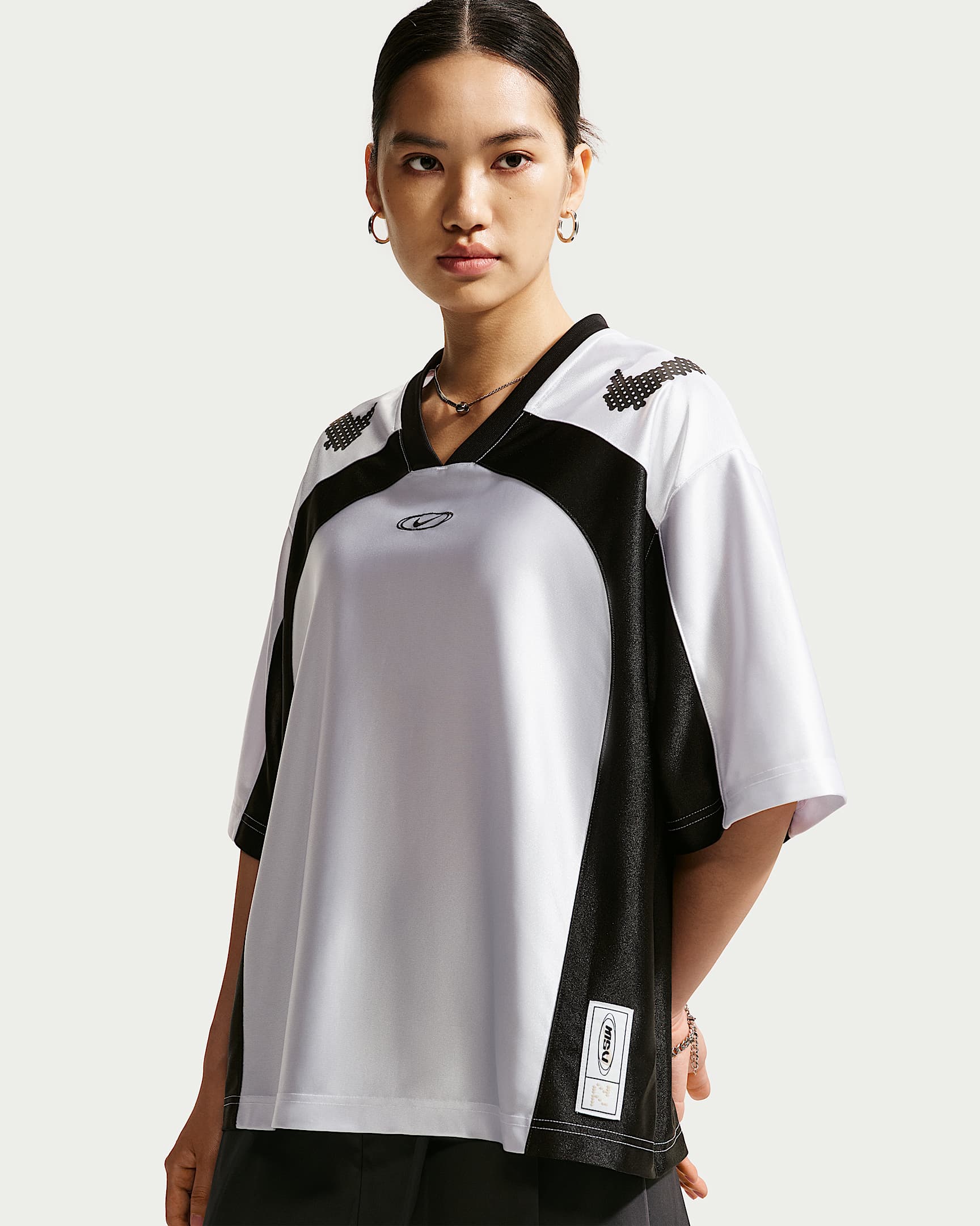 Nike Sportswear 女子 Oversize 风短袖球衣 - 白色/黑/黑/黑