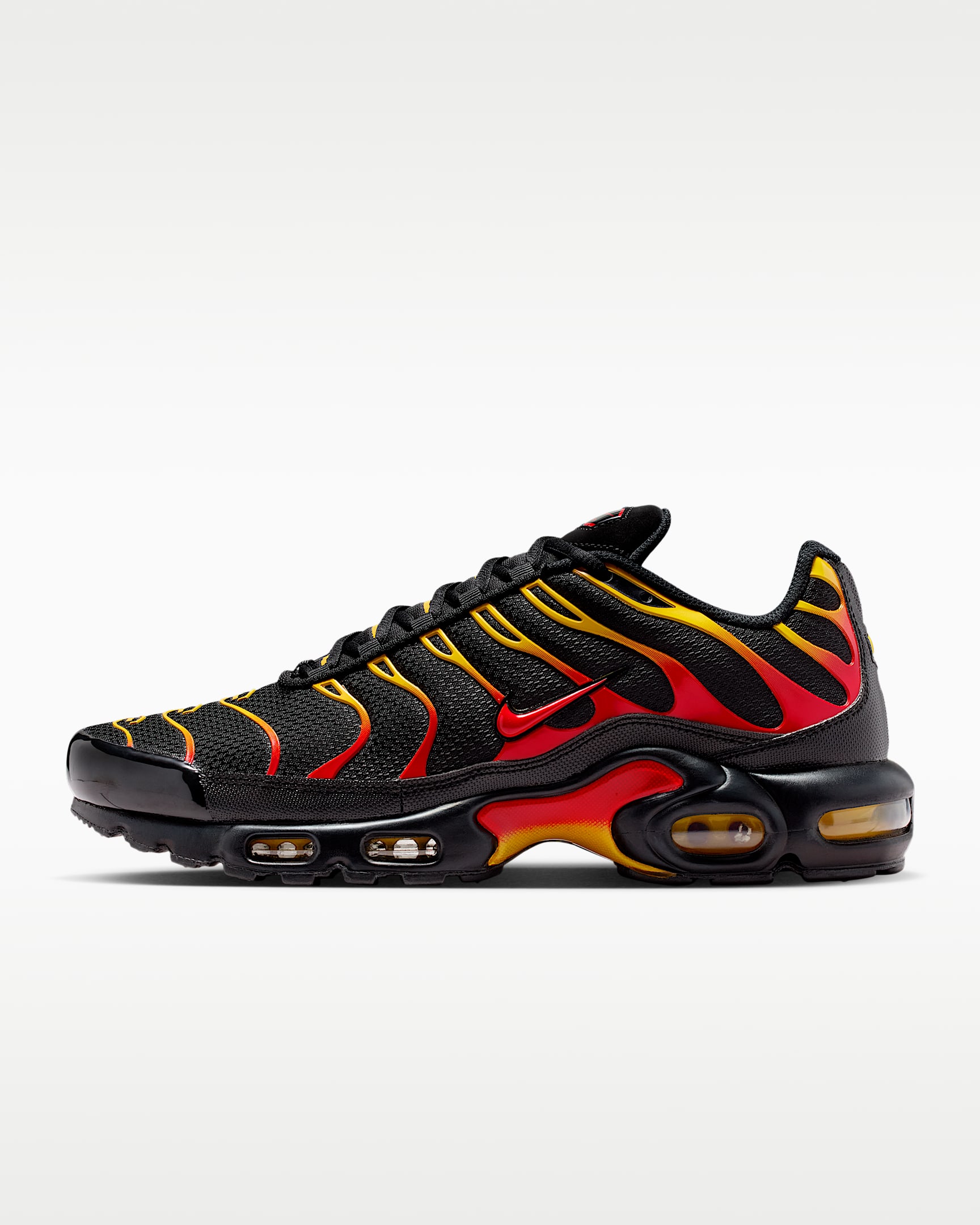 Nike Air Max Plus 男子运动鞋 - 黑/大学金/大学红