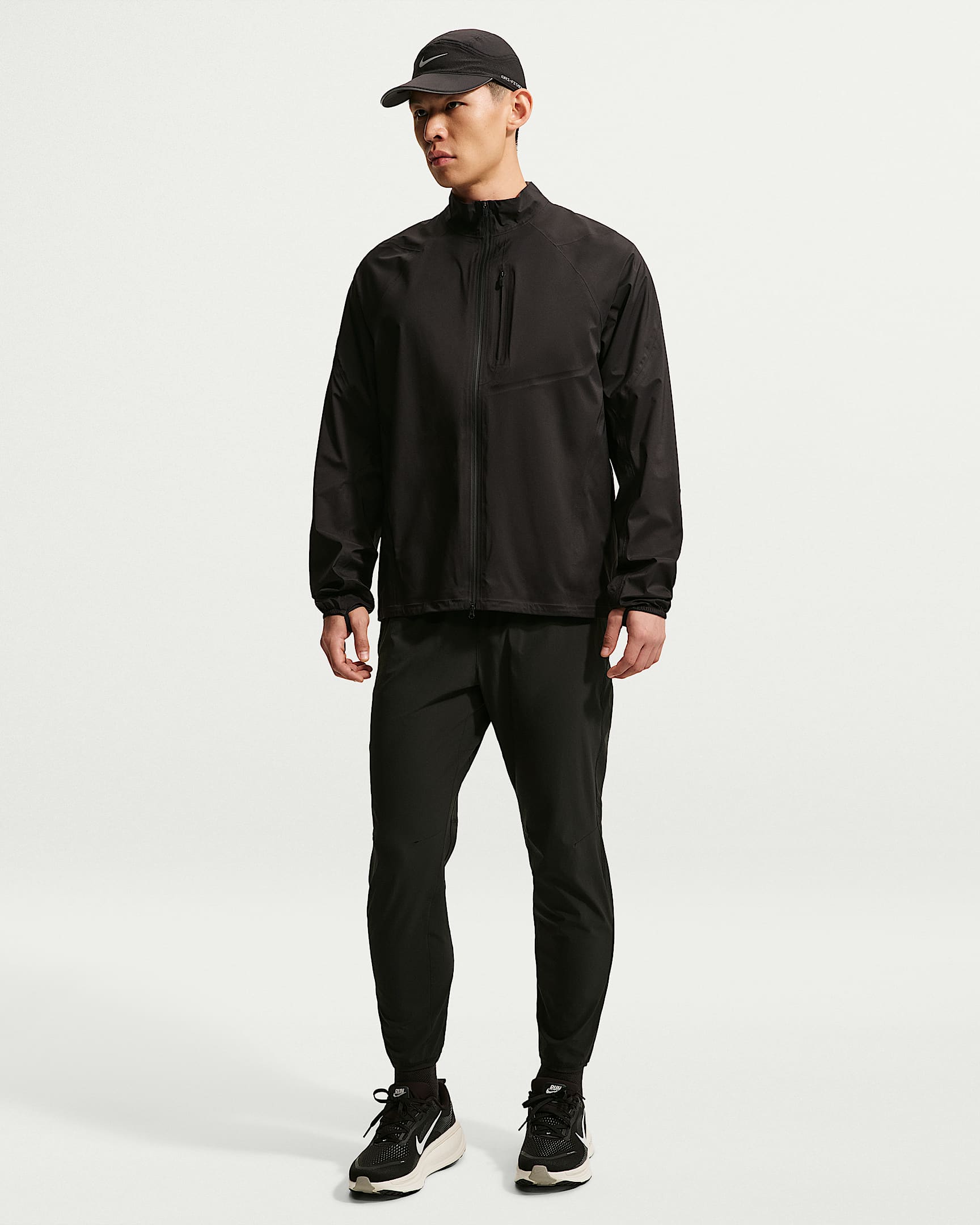 NikeLab | Running Repel 男子拒水梭织长裤 - 黑/黑/黑