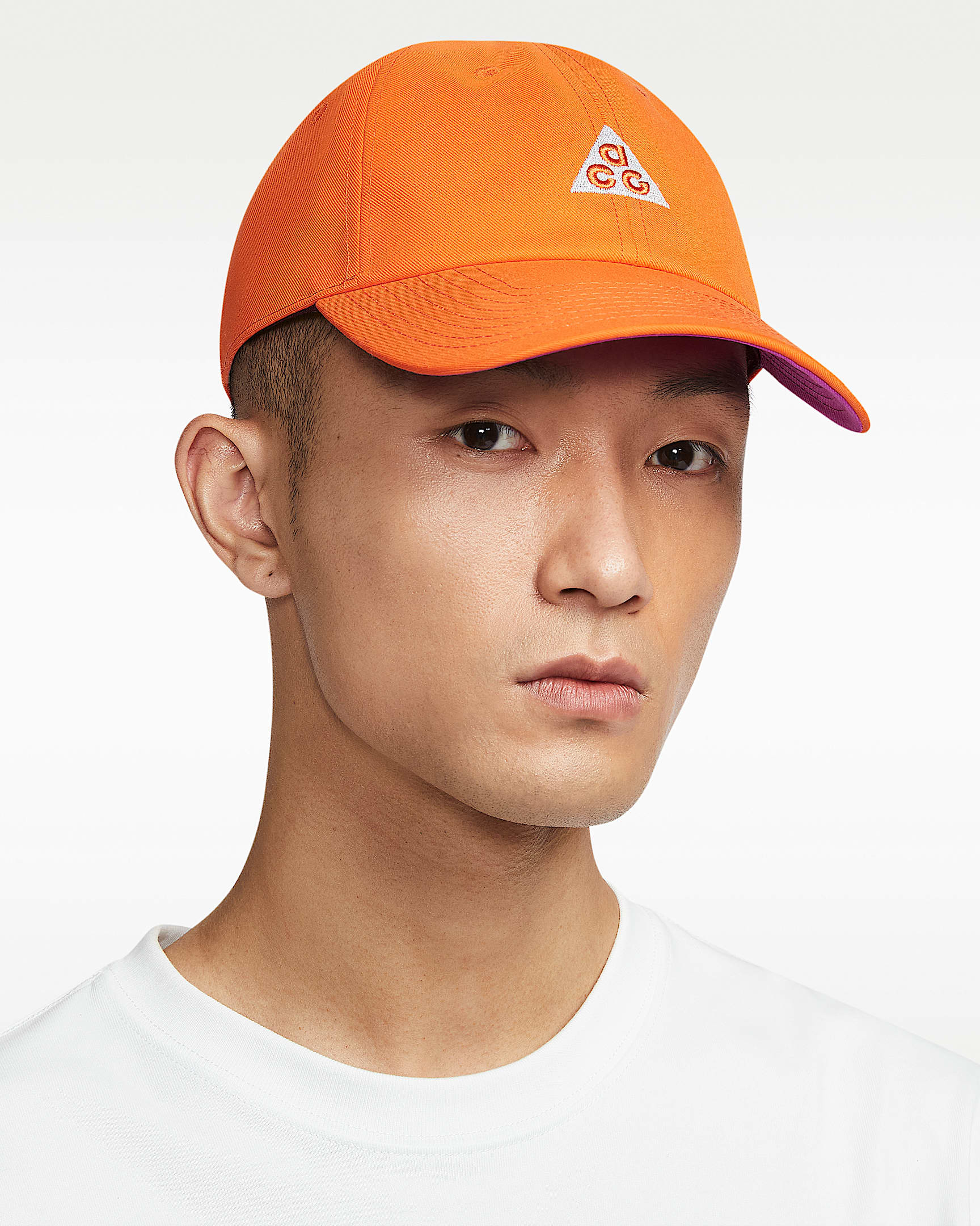 Nike ACG Club 拒水软顶运动帽 - 安全橙/明亮紫/黑/安全橙