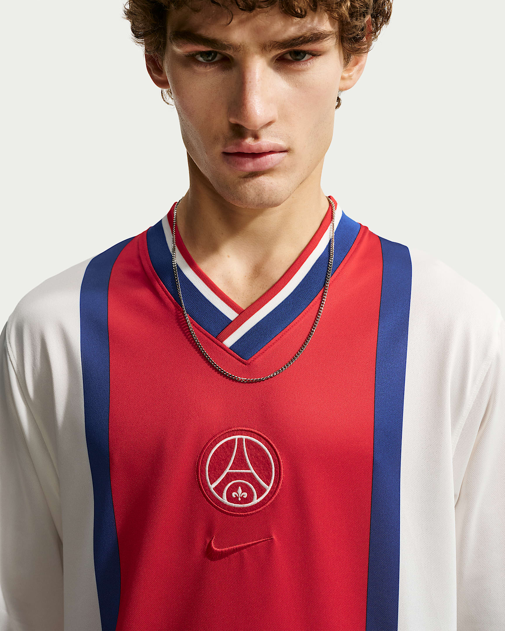 巴黎圣日耳曼足球俱乐部 Energy 客场 Nike Dri-FIT 男子速干足球长袖球衣 - 帆白/大学红/旧宝蓝/大学红