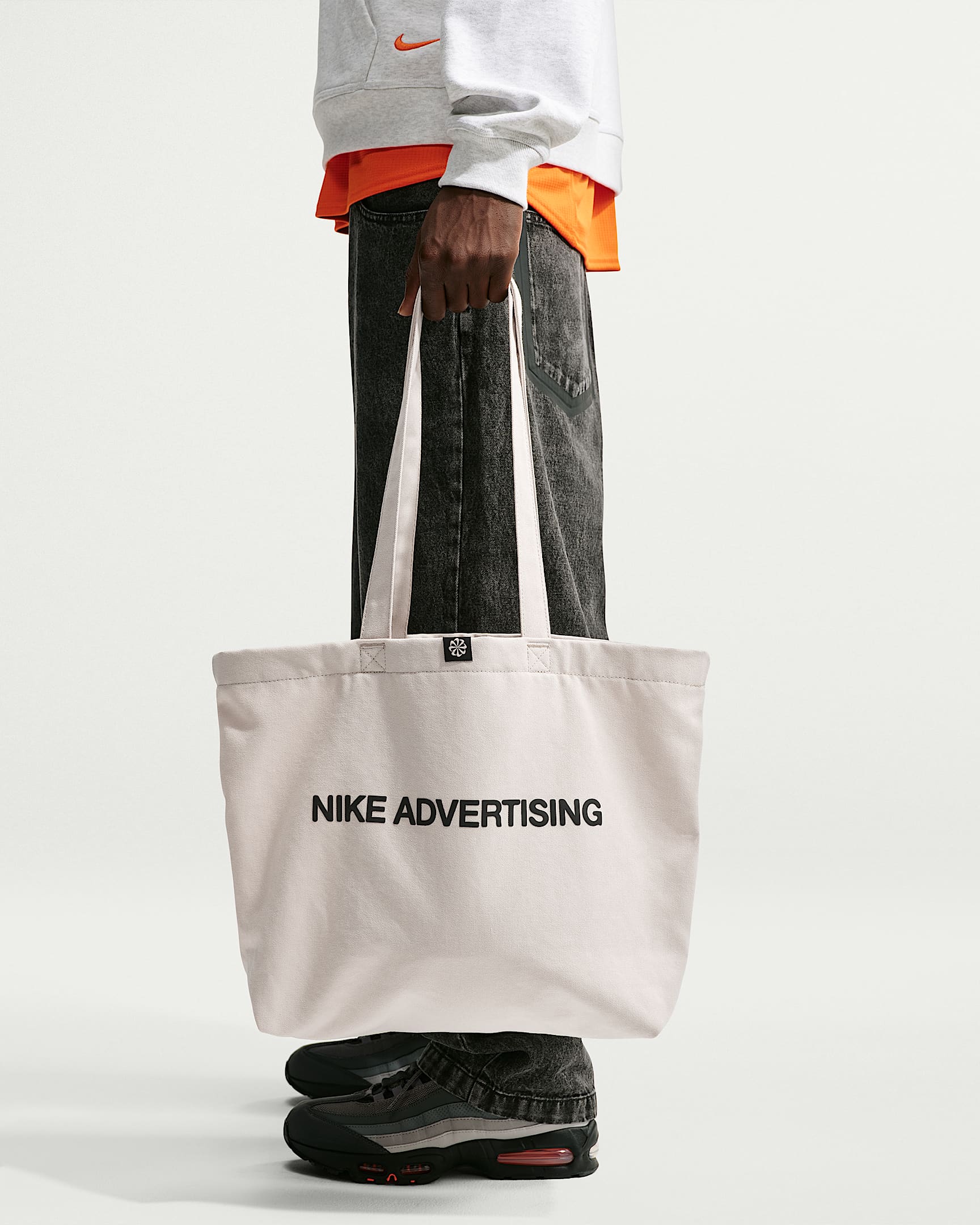 Nike Heritage "Your Message Here" 托特包 - 燕麦色/安全橙/安全橙