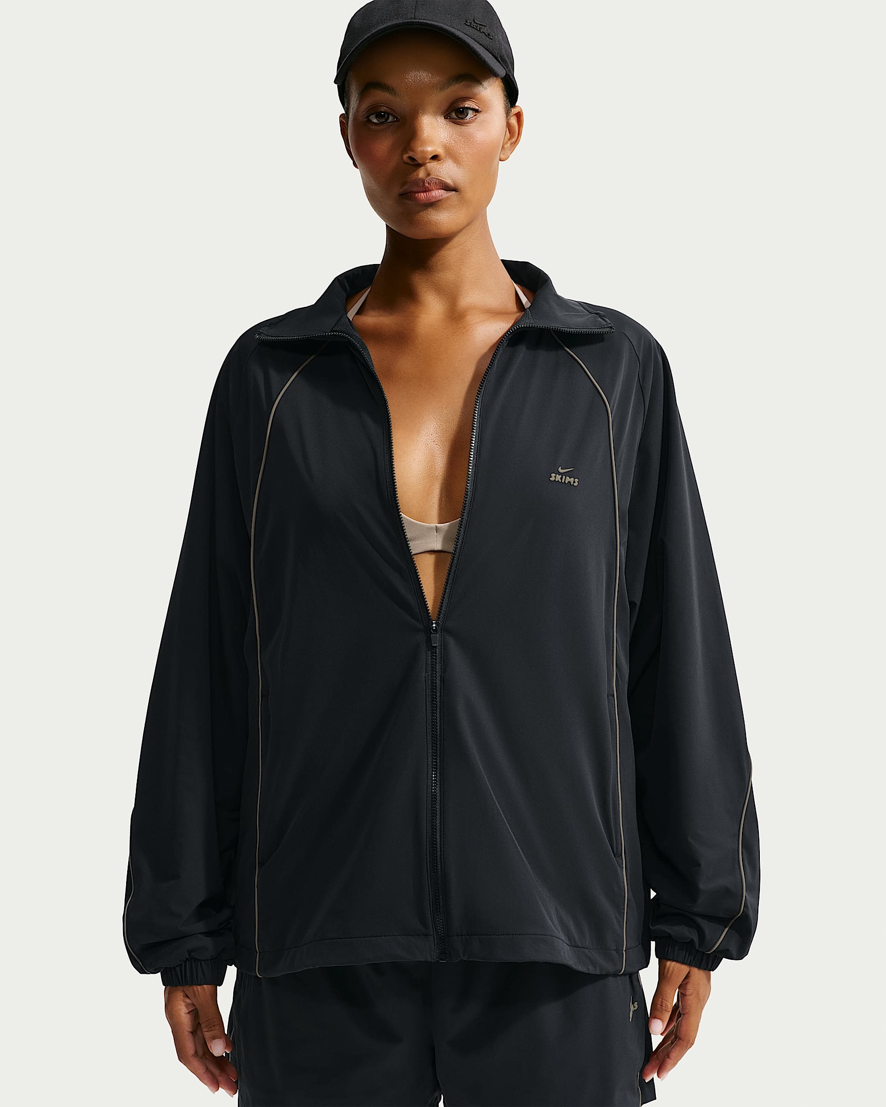 NikeSKIMS Stretch Nylon 女子 Oversize 风速干夹克 - NSKM Obsidian/橄榄灰/橄榄灰