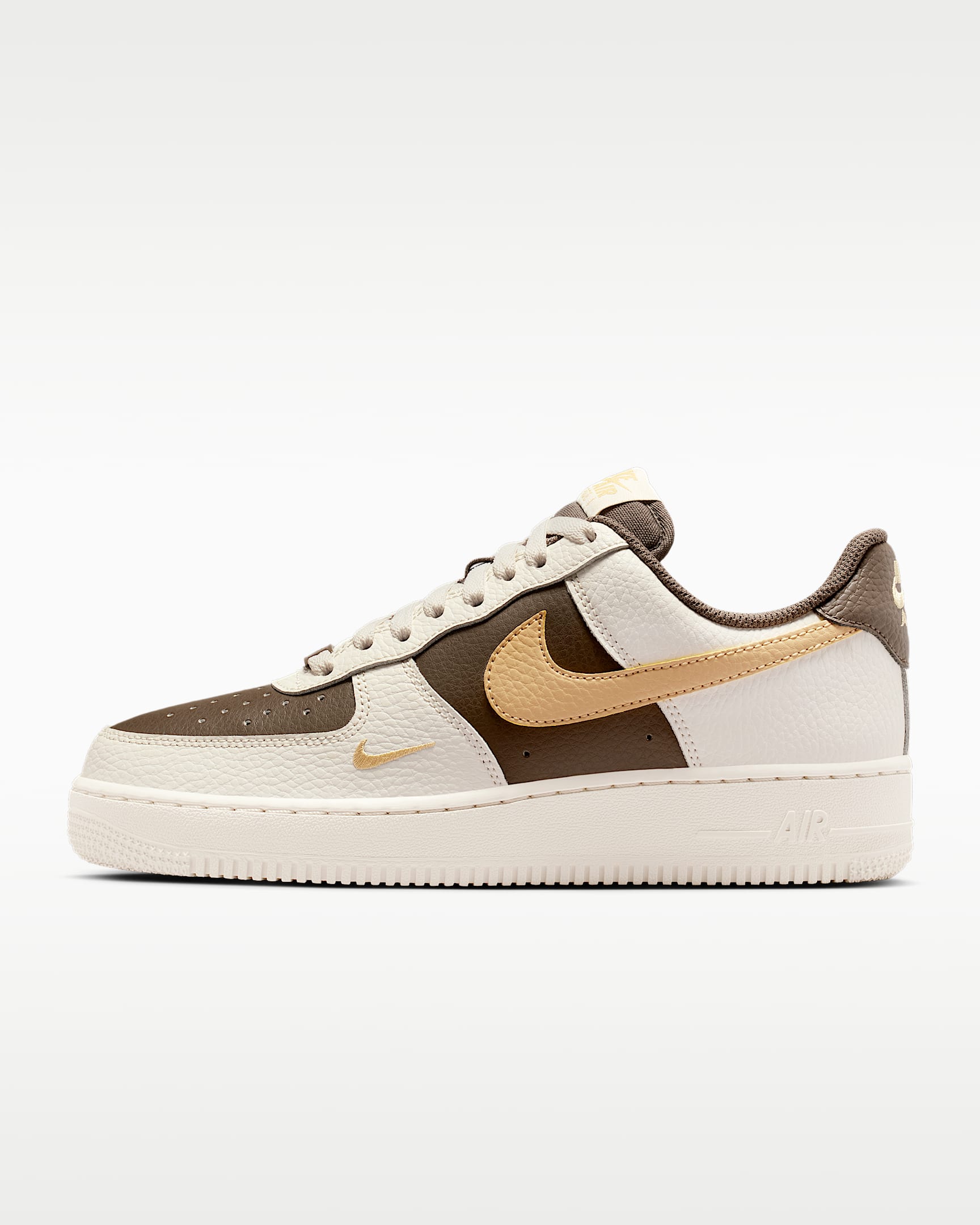 Nike Air Force 1 '07 LV8 女子空军一号运动鞋 - 幻影灰白/矿石灰/芝麻棕