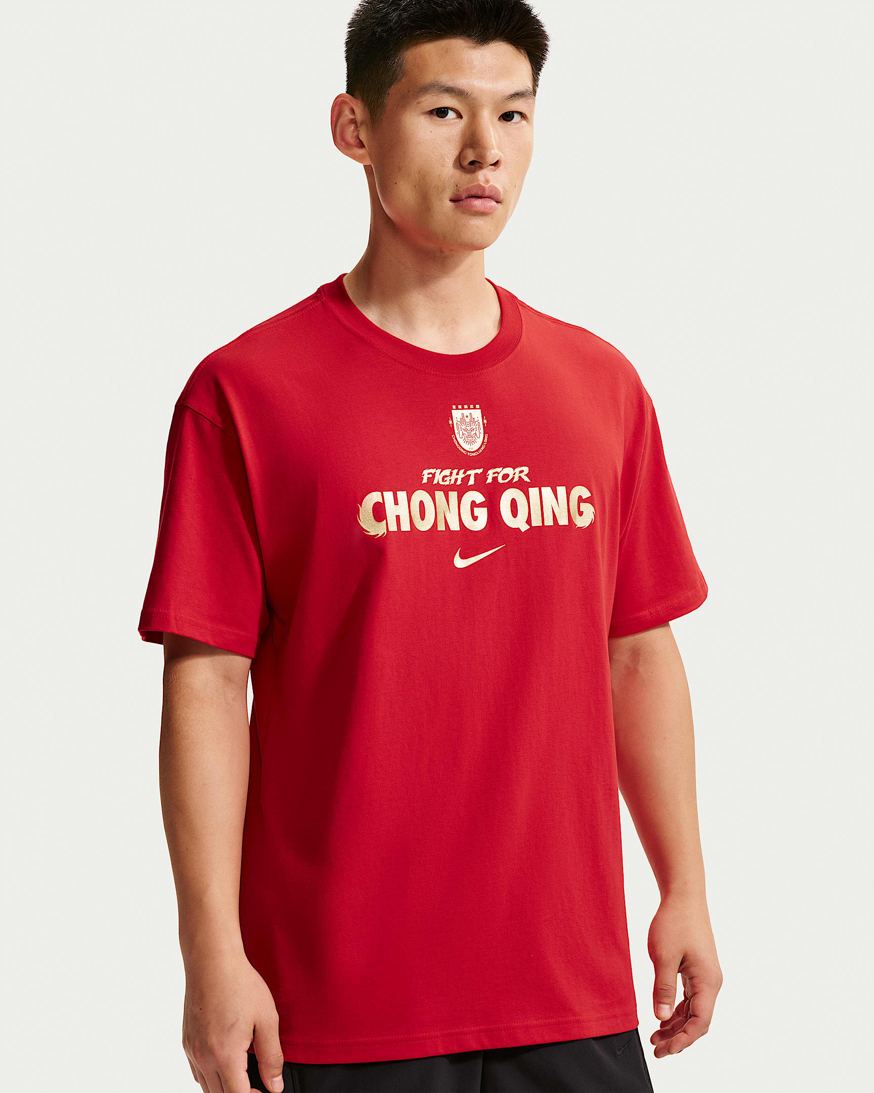 2026 赛季重庆铜梁龙足球俱乐部 Nike 男子短袖足球T恤 - 运动红/金属色