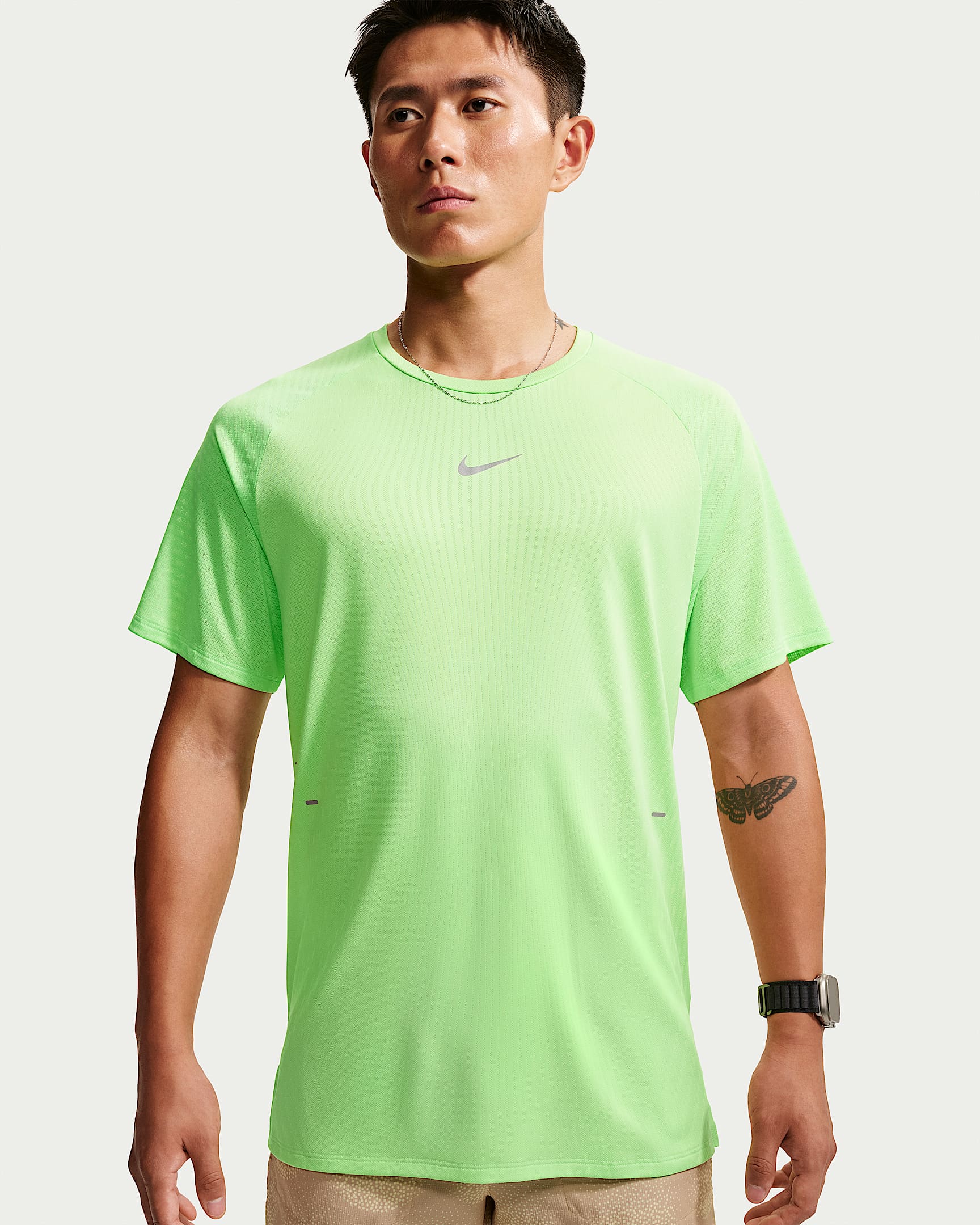 Nike Stride Aero-FIT 男子短袖跑步上衣 - 荧光黄/浅银