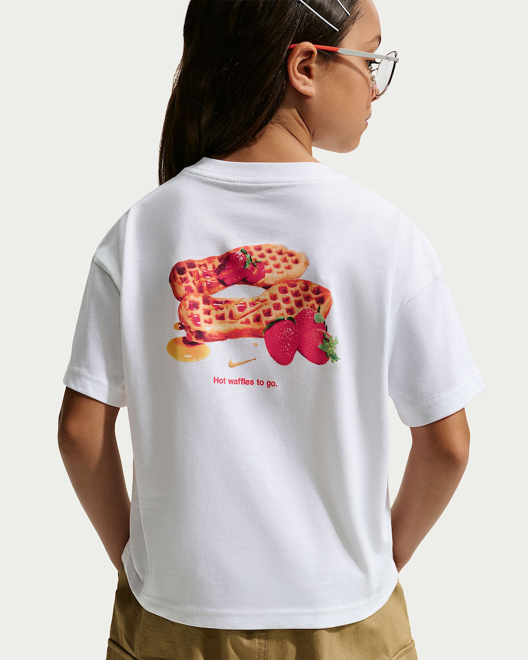 Nike Sportswear 大童（女孩）短袖T恤 - 白色