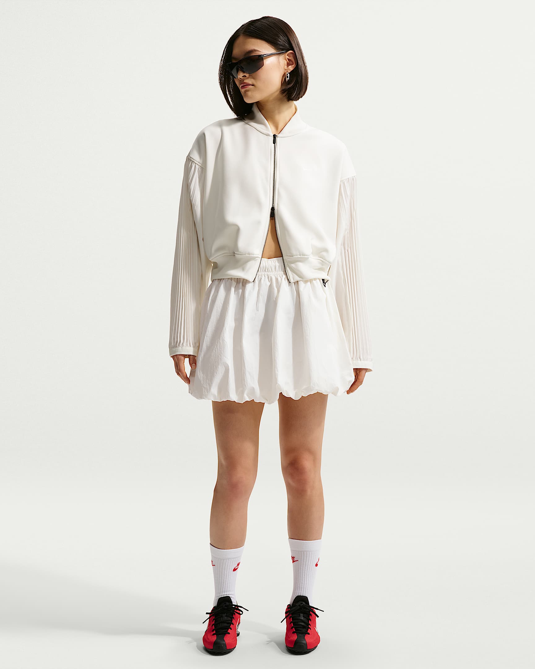 Nike Sportswear 女子宽松泡泡边半身裙 - 帆白/黑/黑