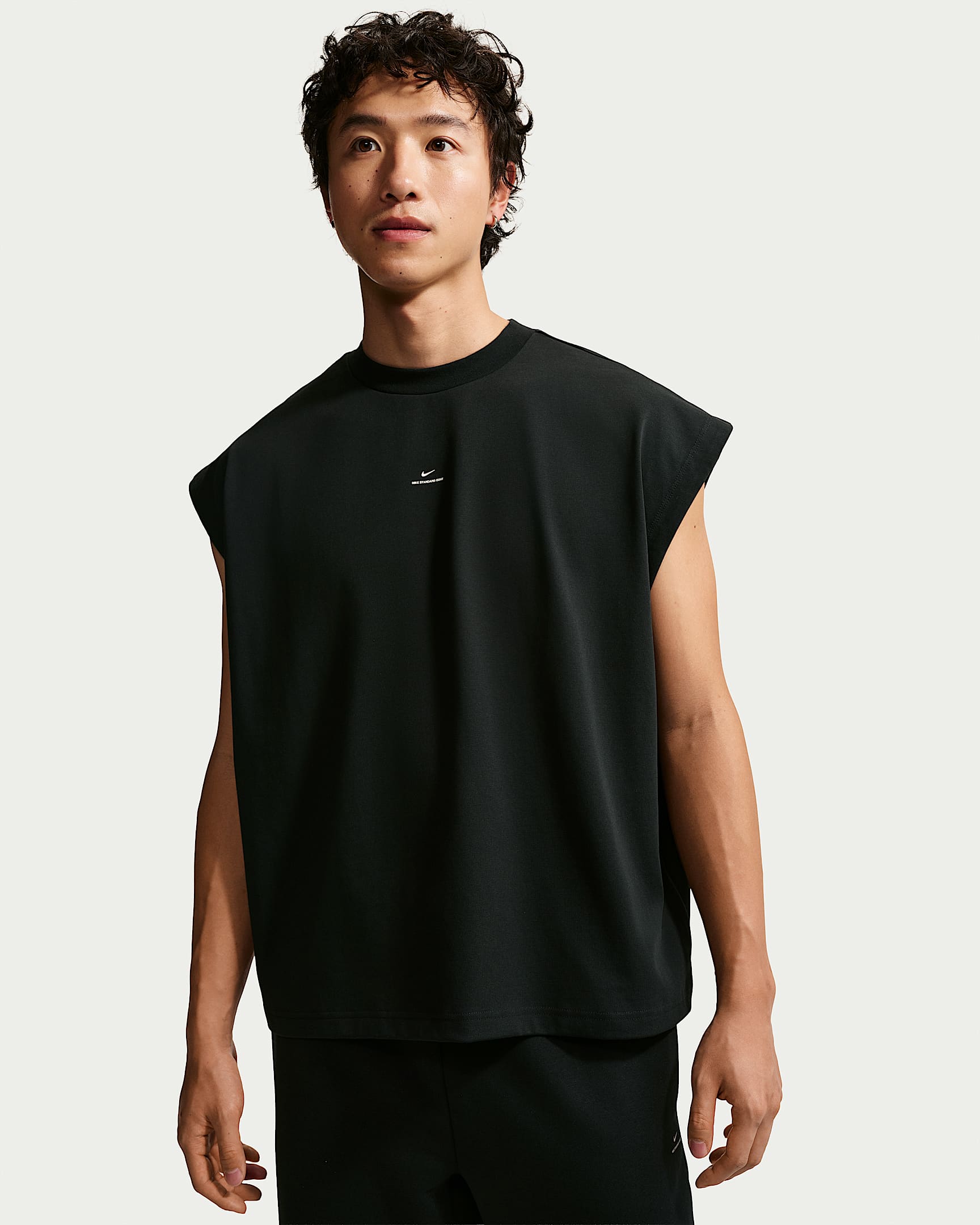 Nike Standard Issue Dri-FIT 耐克篮球小标系列男子速干无袖上衣 - 黑/淡象牙白